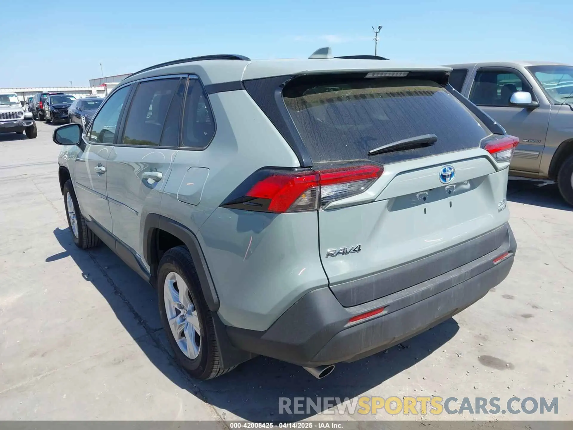 3 Фотография поврежденного автомобиля 4T3RWRFV6MU020607 TOYOTA RAV4 HYBRID 2021