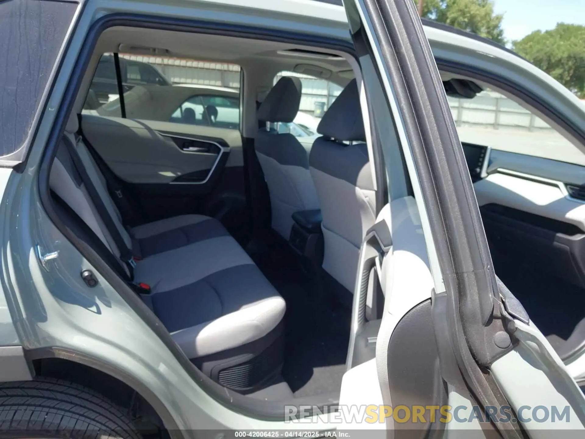 8 Фотография поврежденного автомобиля 4T3RWRFV6MU020607 TOYOTA RAV4 HYBRID 2021