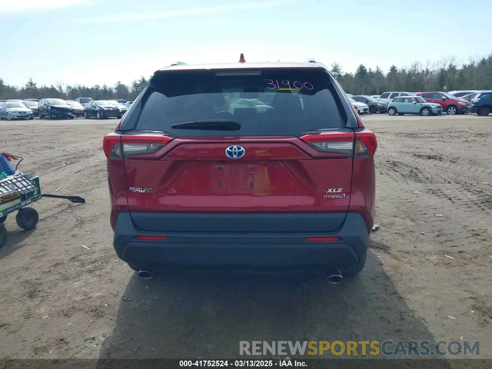 17 Photograph of a damaged car 4T3RWRFV6MU027704 TOYOTA RAV4 HYBRID 2021