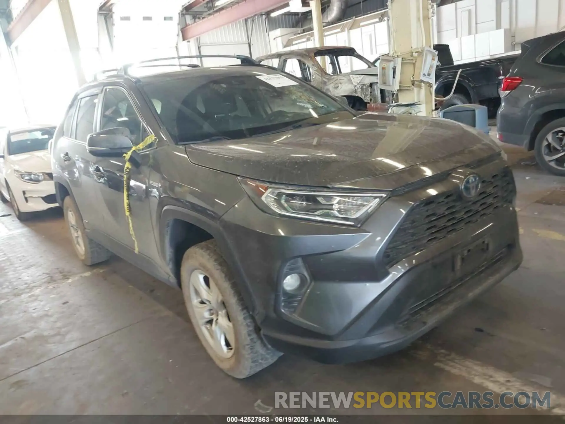 1 Фотография поврежденного автомобиля 4T3RWRFVXMU045249 TOYOTA RAV4 HYBRID 2021