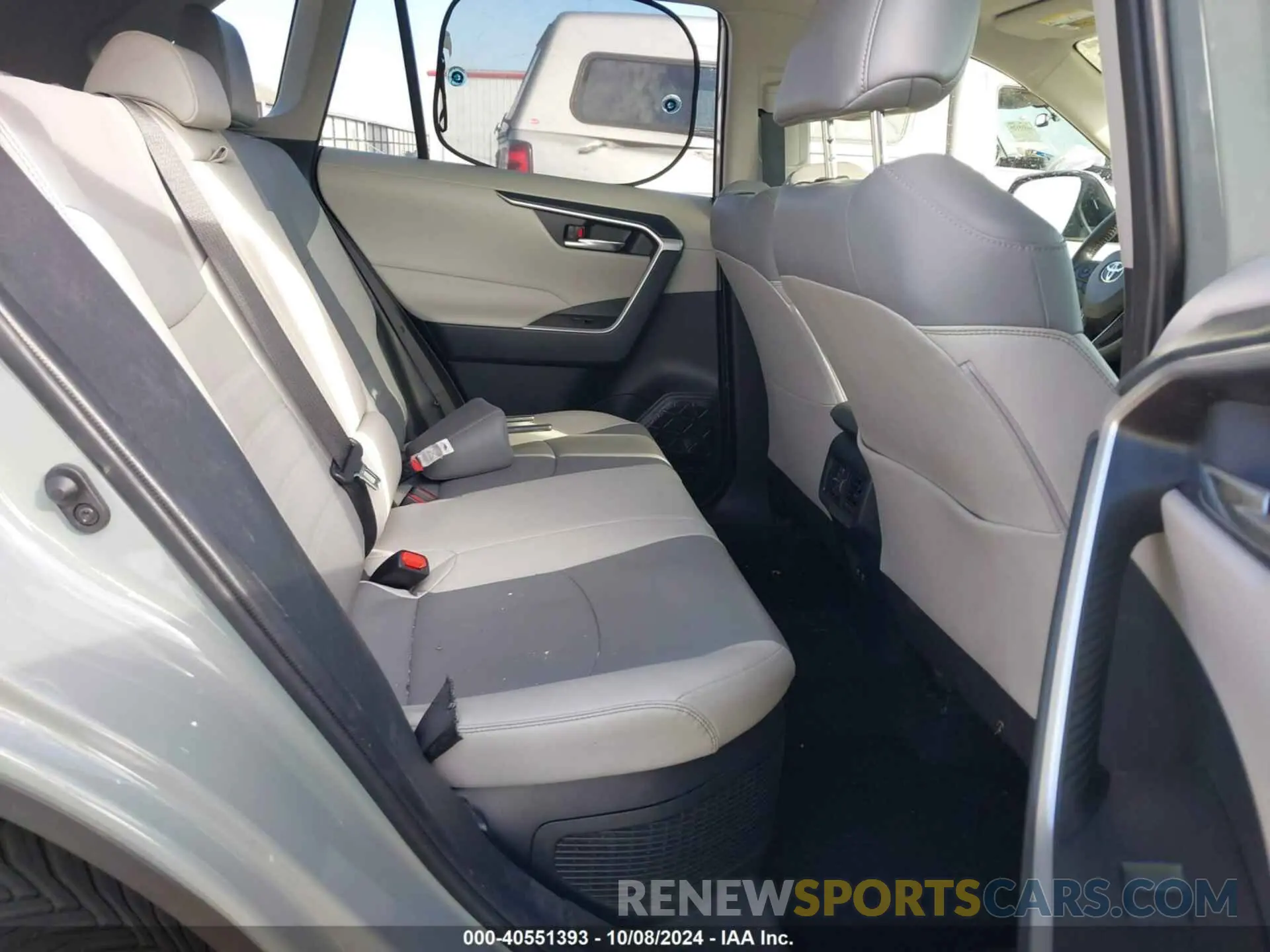 8 Фотография поврежденного автомобиля JTMB6RFV7MD040783 TOYOTA RAV4 HYBRID 2021