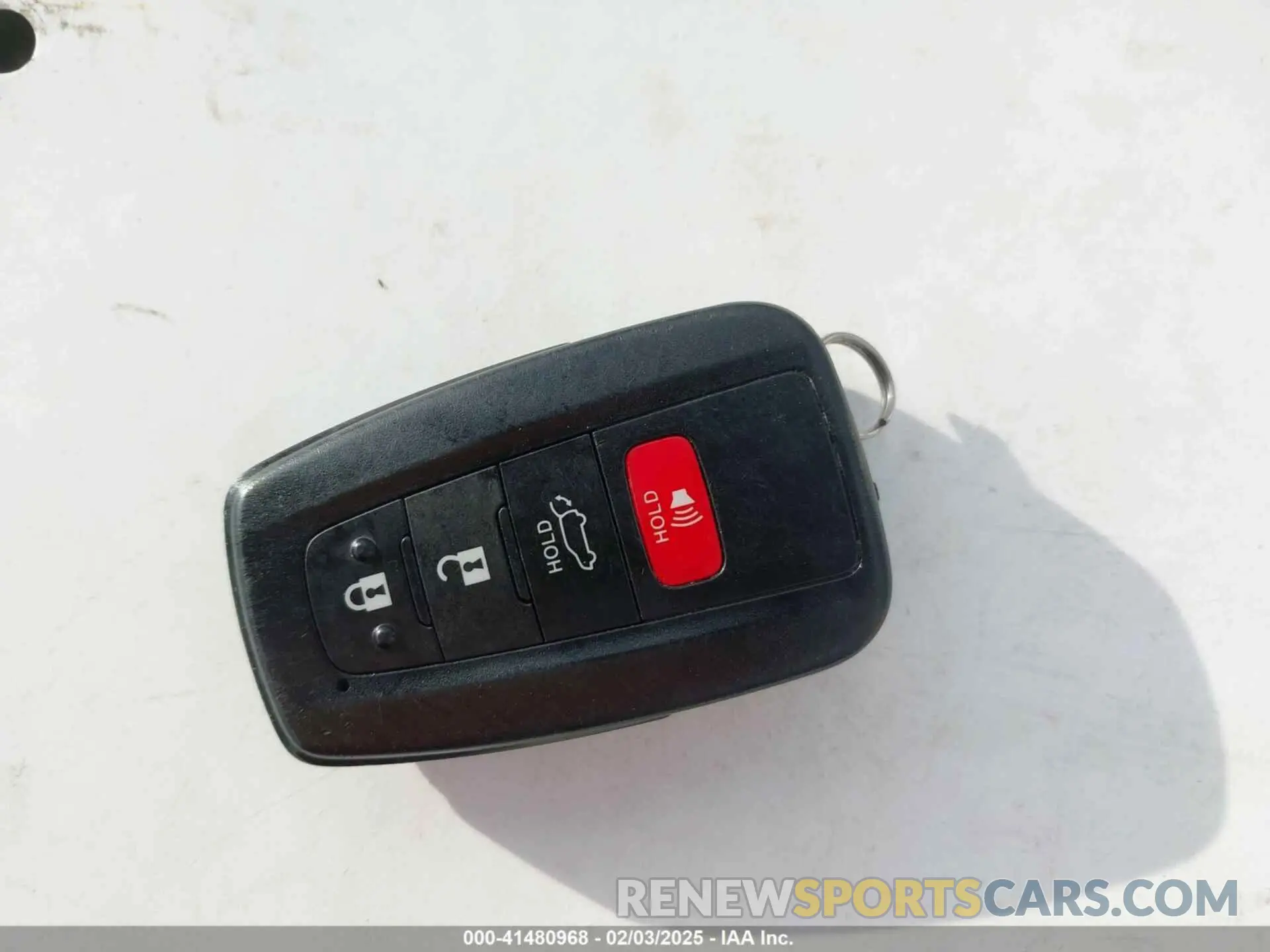 11 Photograph of a damaged car JTMB6RFVXMD039689 TOYOTA RAV4 HYBRID 2021