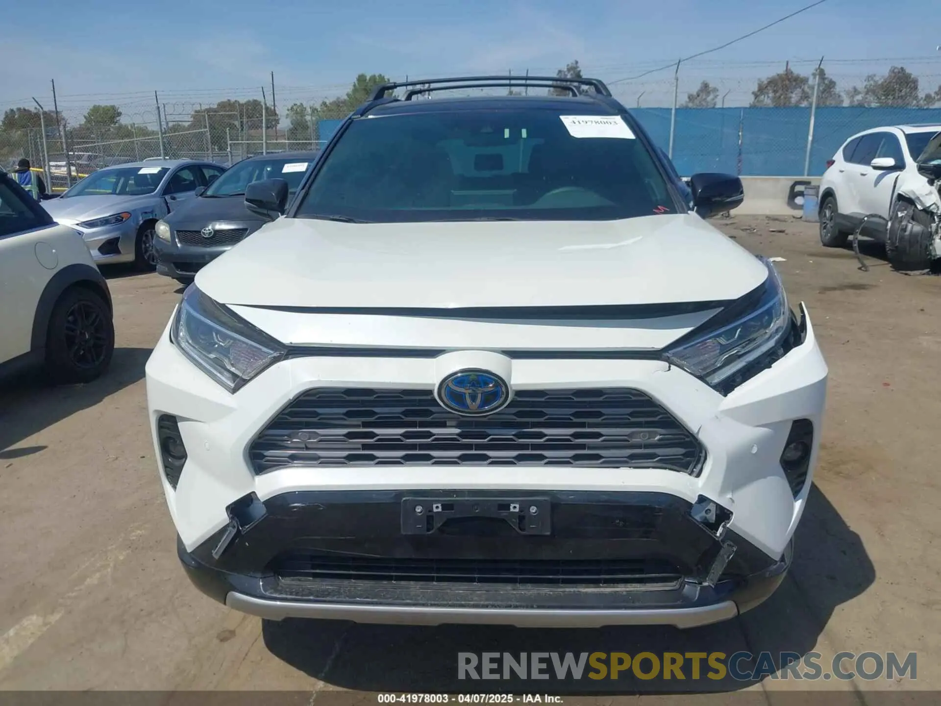 12 Photograph of a damaged car JTME6RFV2MD515379 TOYOTA RAV4 HYBRID 2021