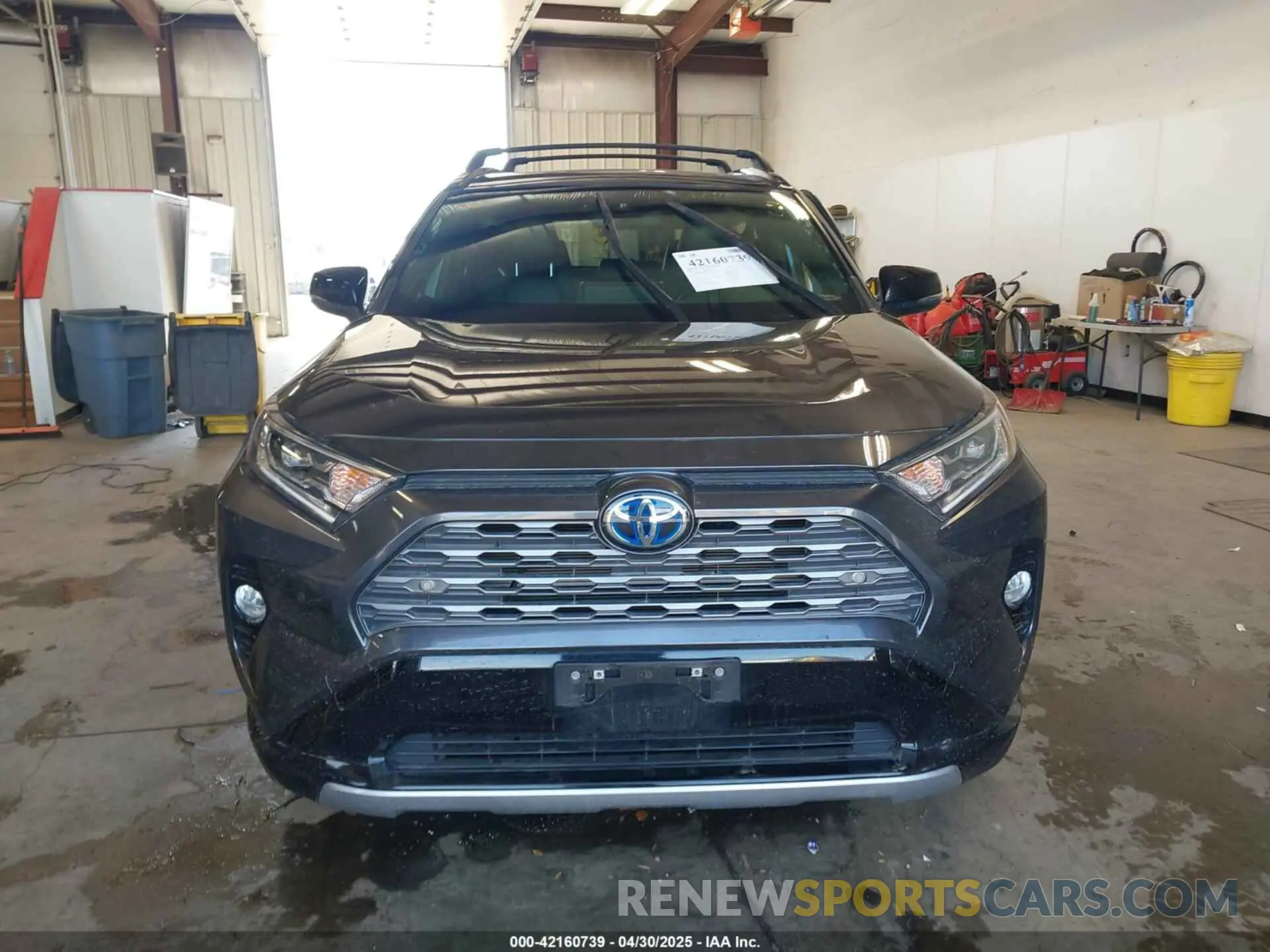 13 Photograph of a damaged car JTME6RFV5MD515361 TOYOTA RAV4 HYBRID 2021