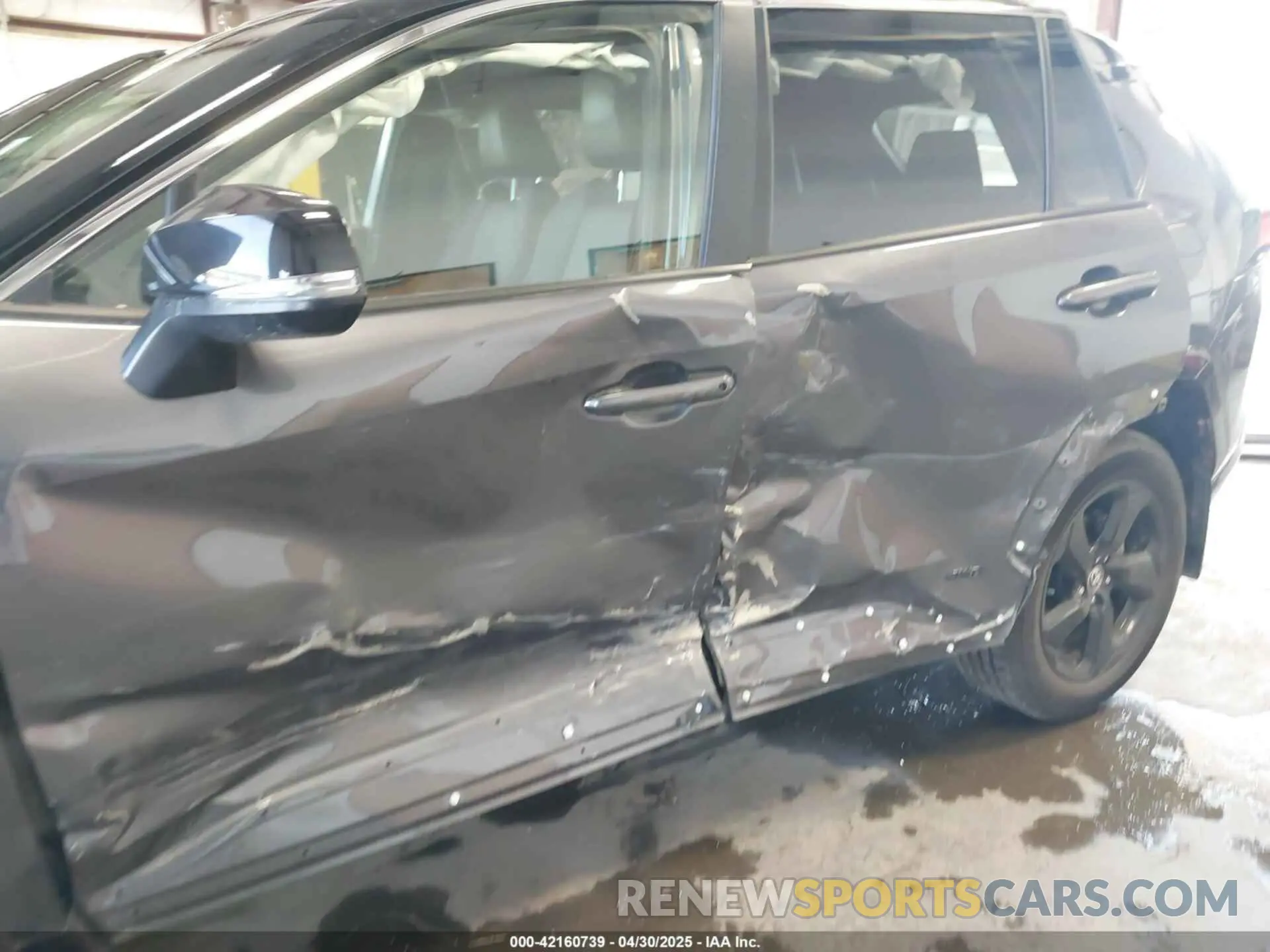 6 Photograph of a damaged car JTME6RFV5MD515361 TOYOTA RAV4 HYBRID 2021