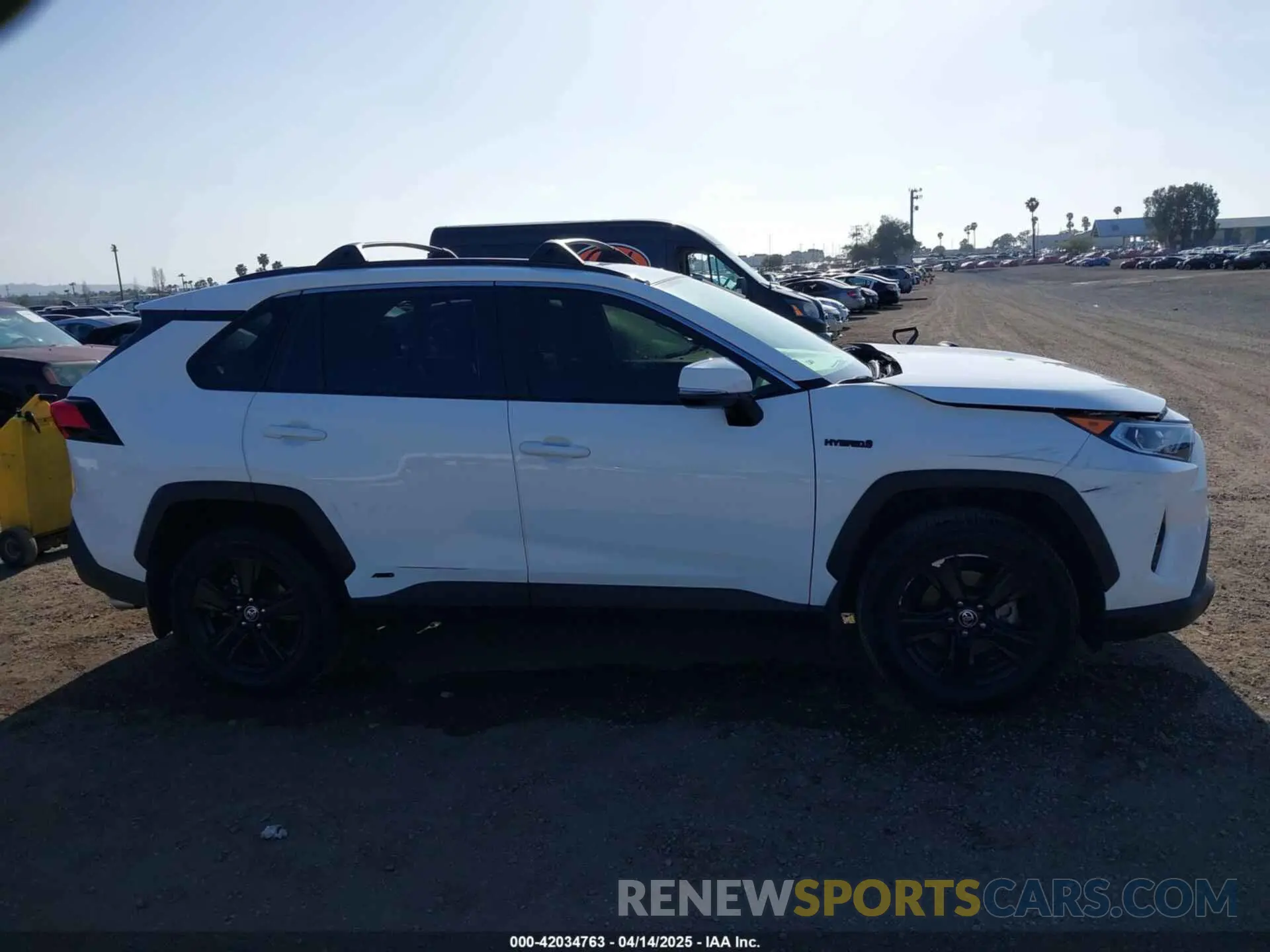 13 Фотография поврежденного автомобиля JTMRWRFV1MD107344 TOYOTA RAV4 HYBRID 2021
