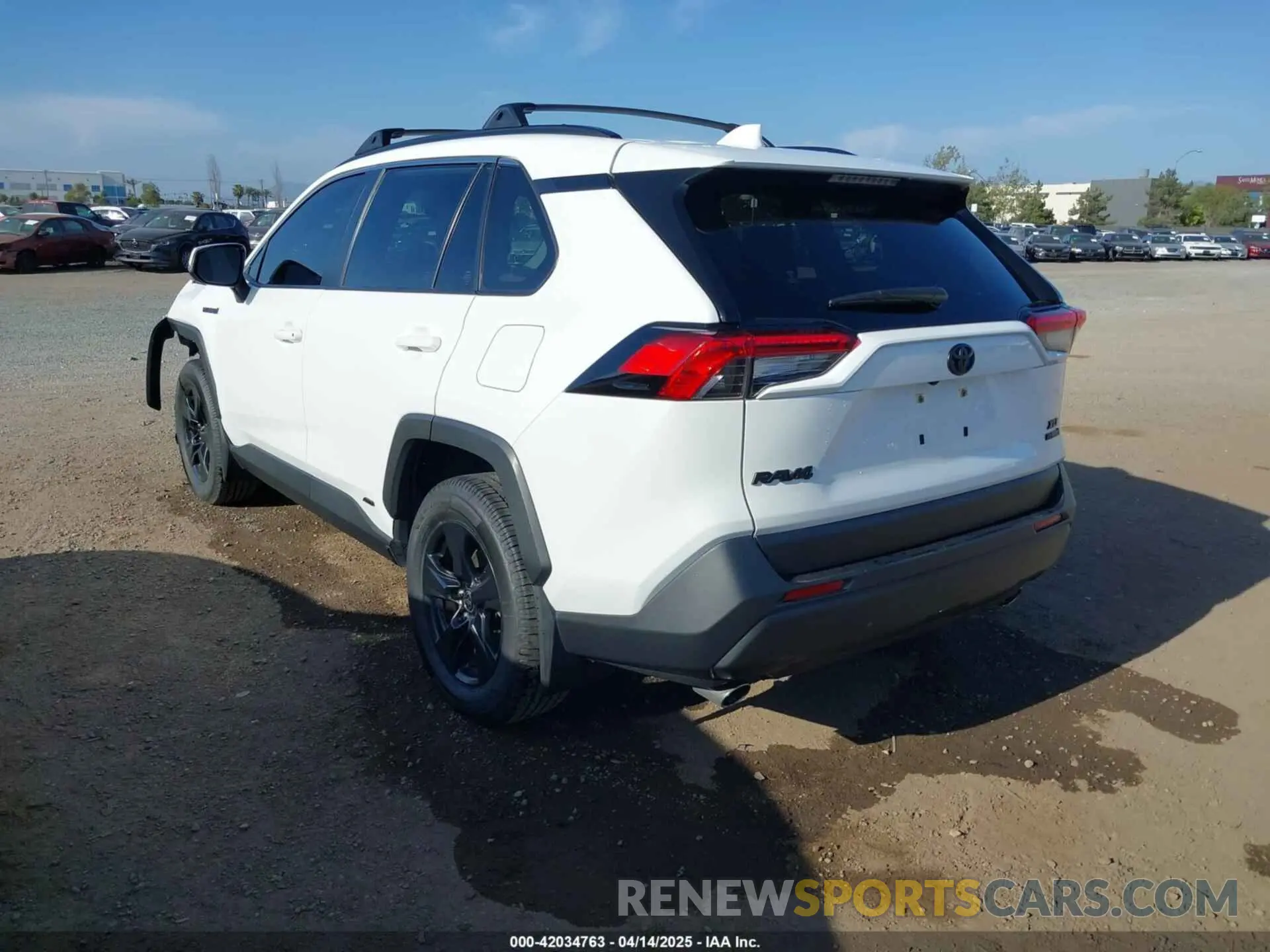 3 Фотография поврежденного автомобиля JTMRWRFV1MD107344 TOYOTA RAV4 HYBRID 2021