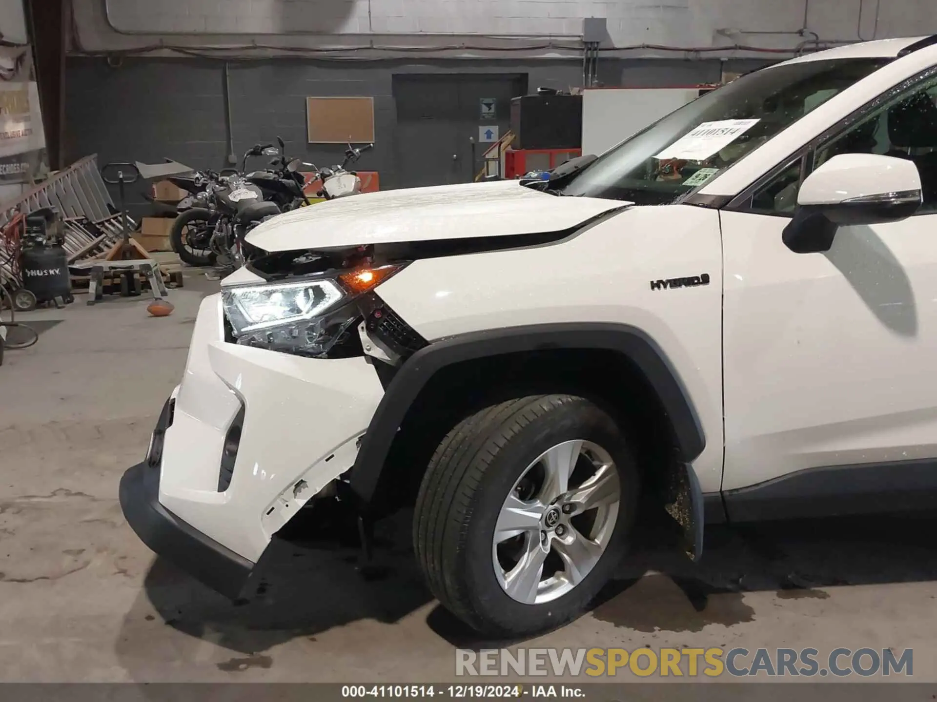 18 Фотография поврежденного автомобиля JTMRWRFV1MD127447 TOYOTA RAV4 HYBRID 2021
