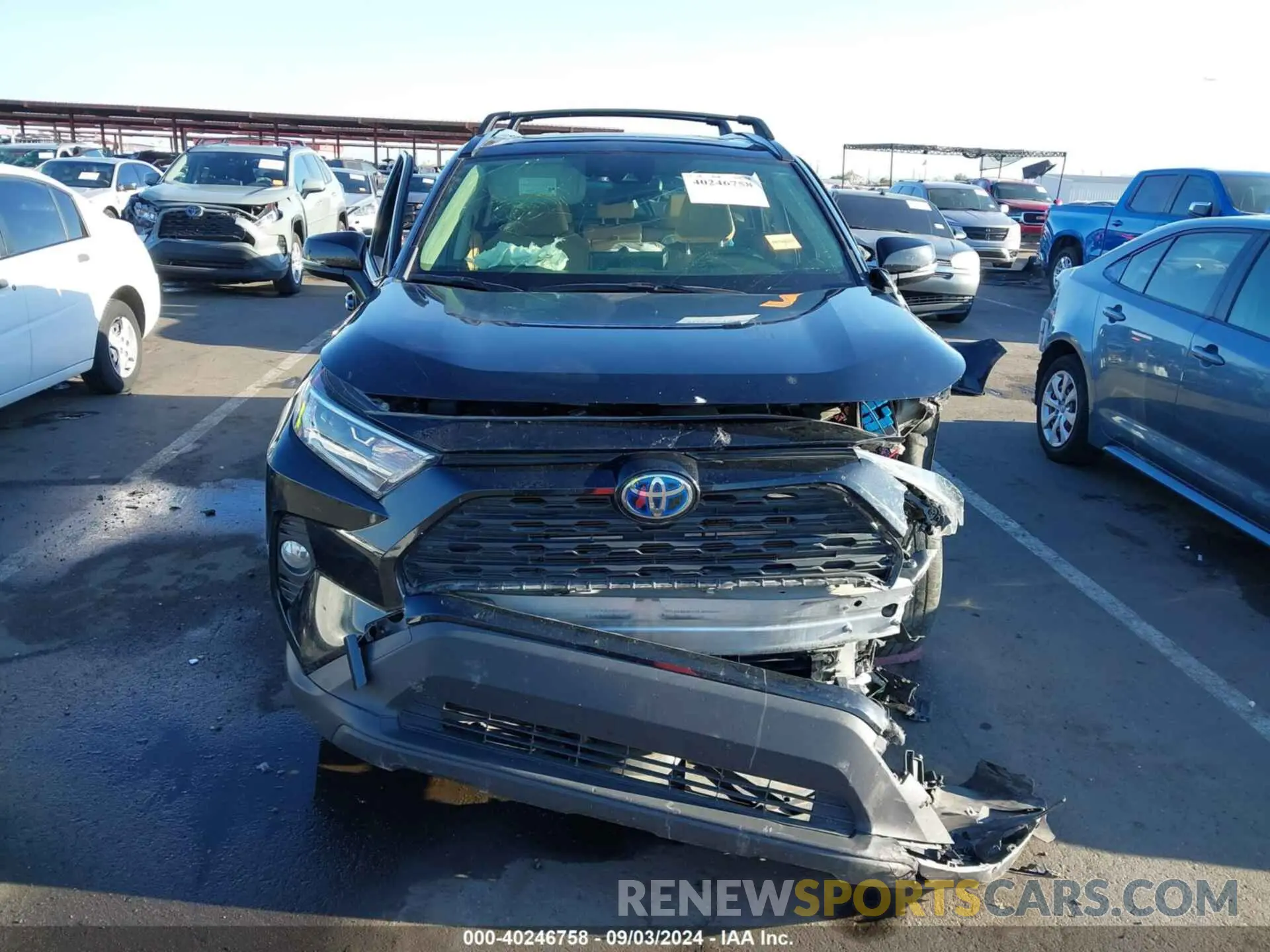 12 Photograph of a damaged car JTMRWRFV3MD125103 TOYOTA RAV4 HYBRID 2021