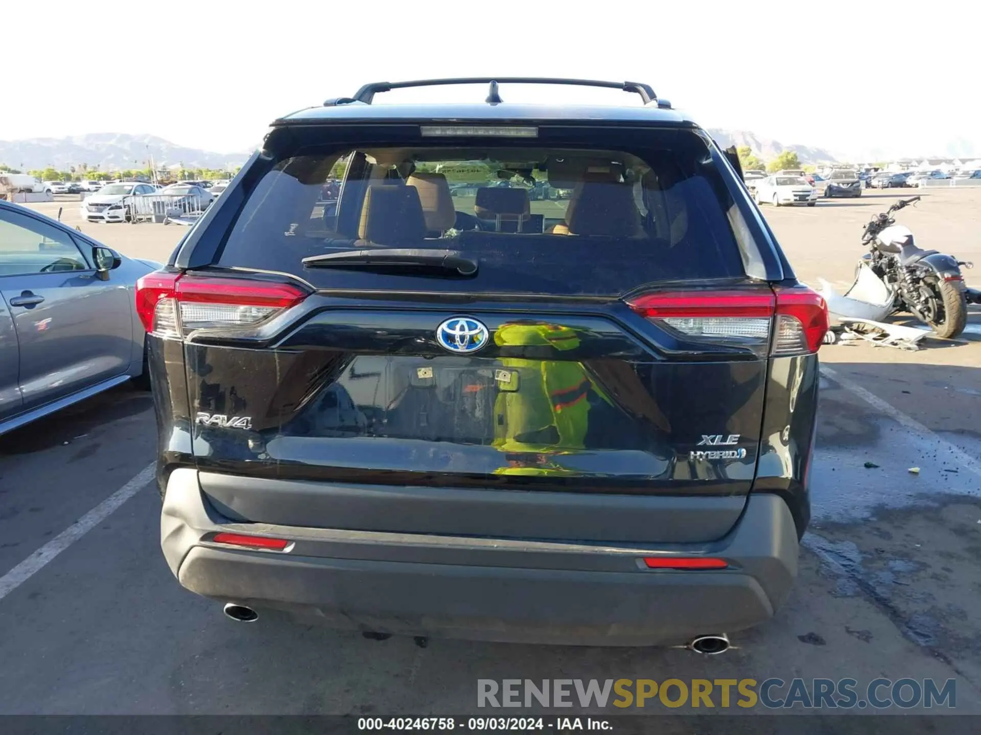 16 Photograph of a damaged car JTMRWRFV3MD125103 TOYOTA RAV4 HYBRID 2021