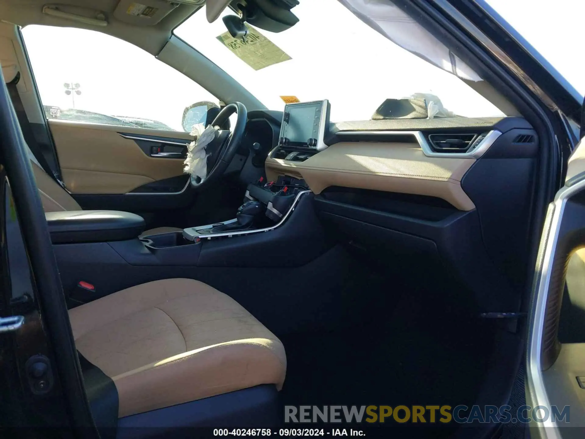 5 Photograph of a damaged car JTMRWRFV3MD125103 TOYOTA RAV4 HYBRID 2021