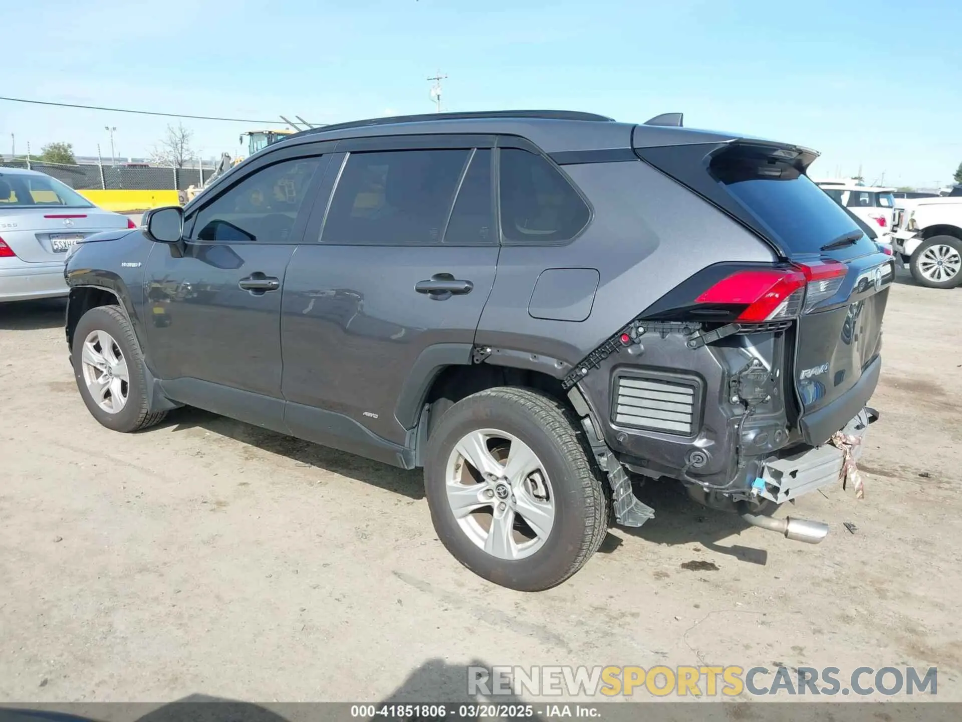 3 Photograph of a damaged car JTMRWRFV4MD129757 TOYOTA RAV4 HYBRID 2021
