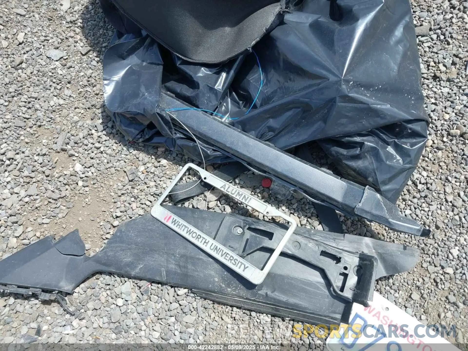 12 Photograph of a damaged car JTMRWRFVXMD110128 TOYOTA RAV4 HYBRID 2021