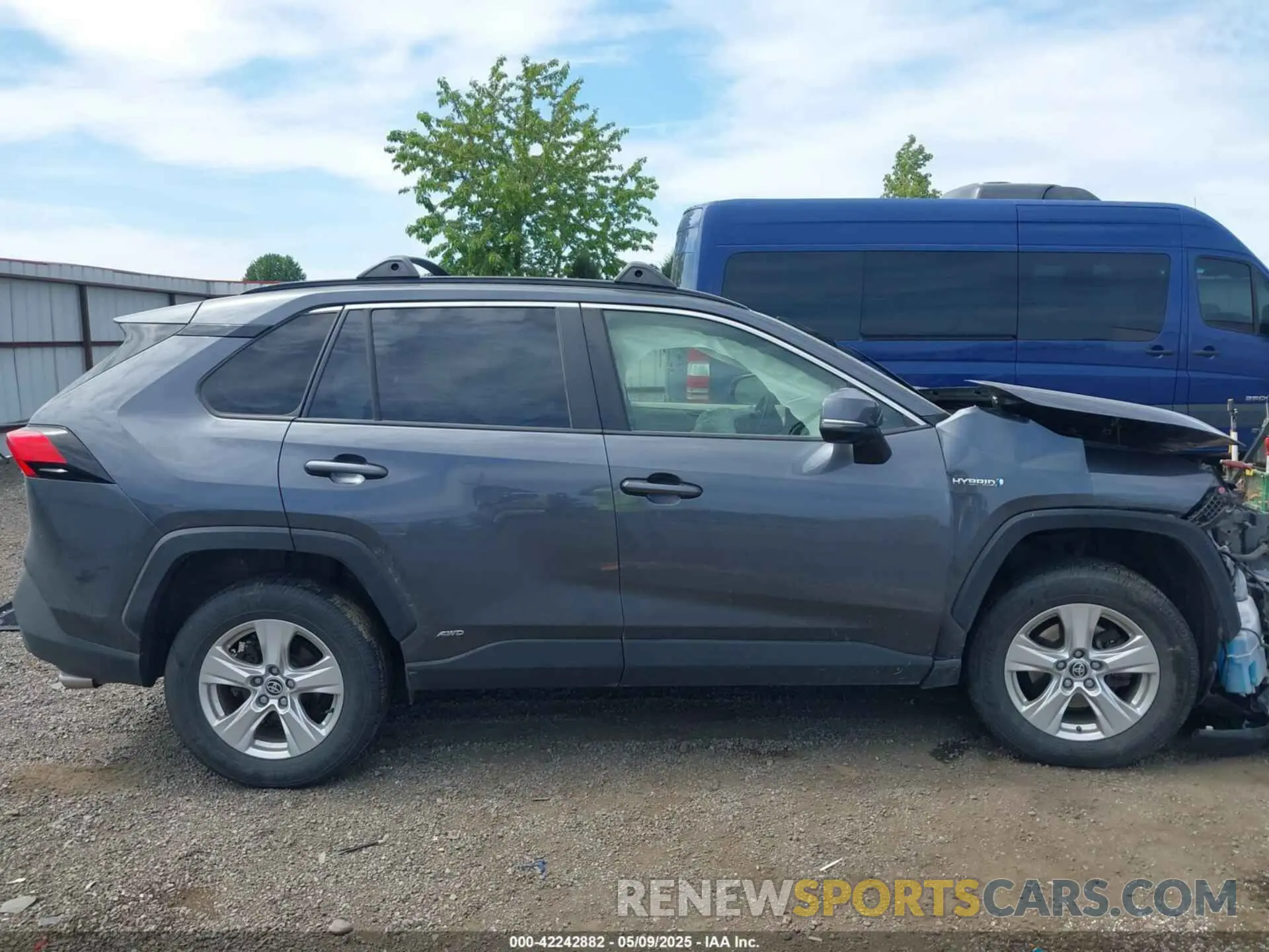 14 Photograph of a damaged car JTMRWRFVXMD110128 TOYOTA RAV4 HYBRID 2021