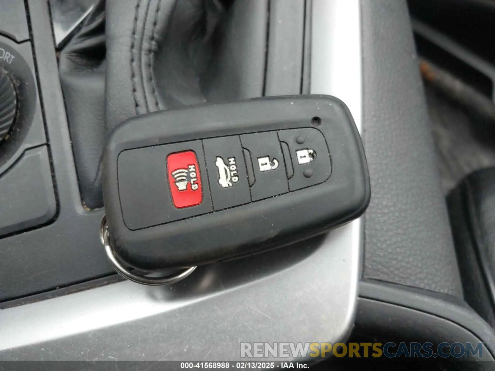 11 Фотография поврежденного автомобиля JTMRWRFVXMD127527 TOYOTA RAV4 HYBRID 2021