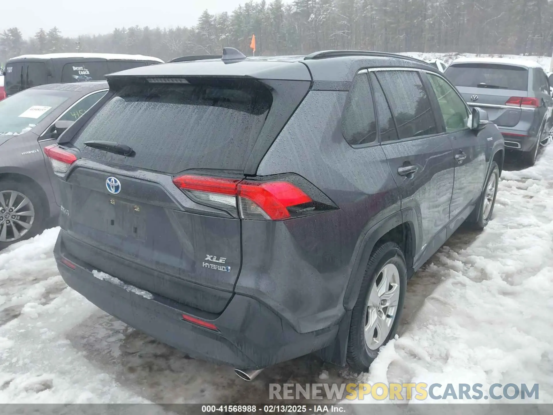 4 Фотография поврежденного автомобиля JTMRWRFVXMD127527 TOYOTA RAV4 HYBRID 2021