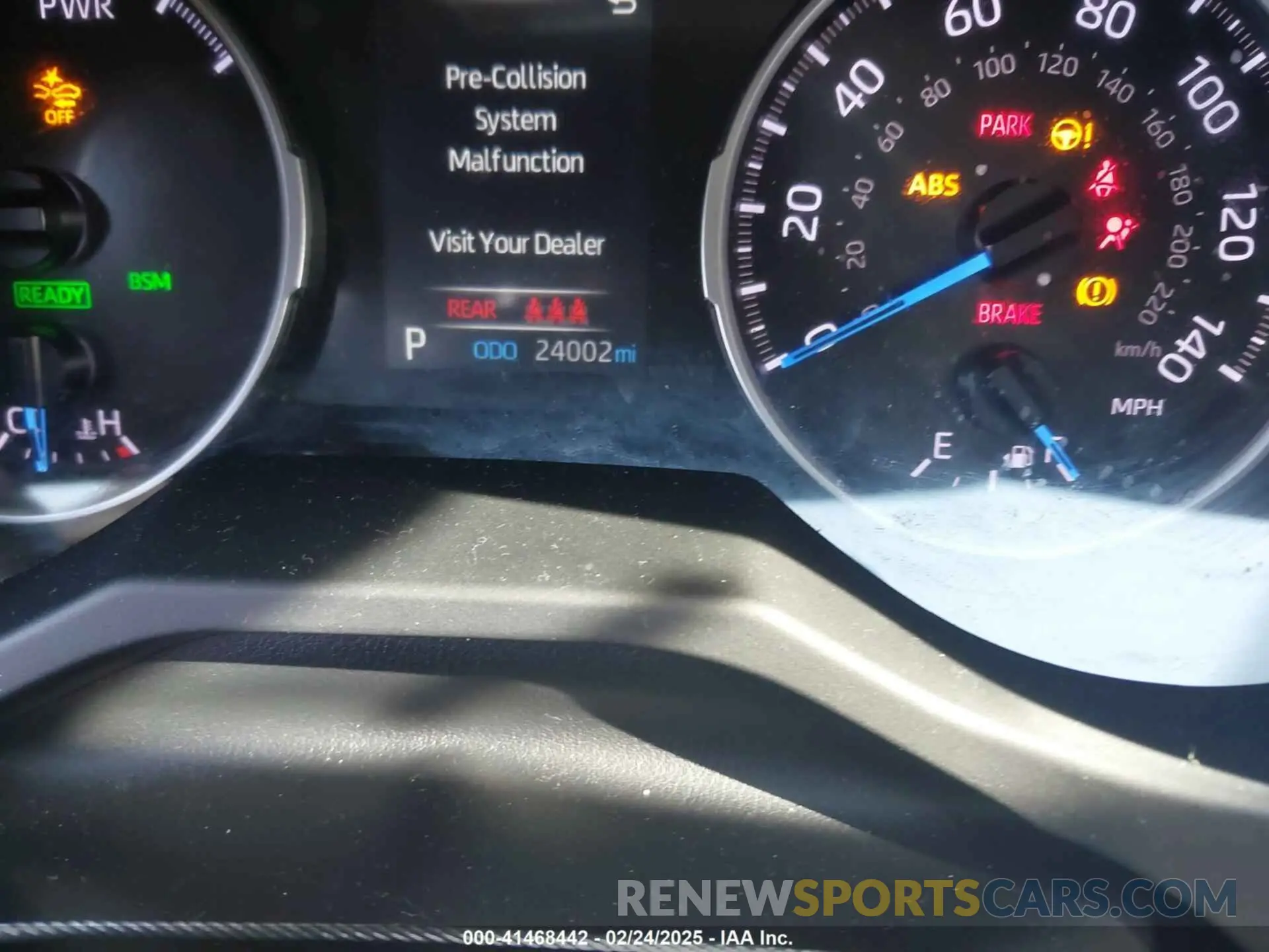 15 Photograph of a damaged car JTMRWRFVXMD134929 TOYOTA RAV4 HYBRID 2021