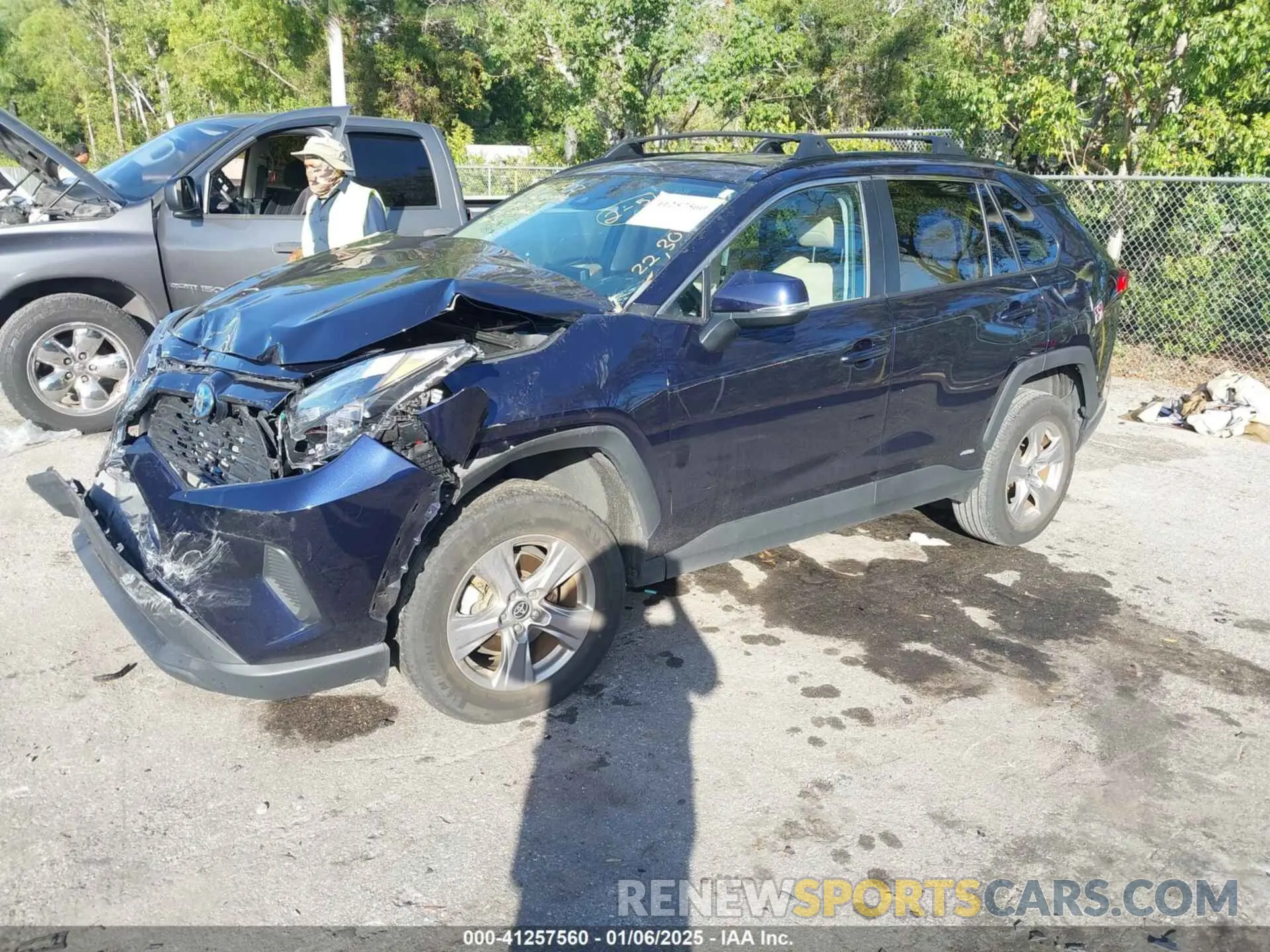 2 Photograph of a damaged car 2T3RWRFV5NW133076 TOYOTA RAV4 HYBRID 2022