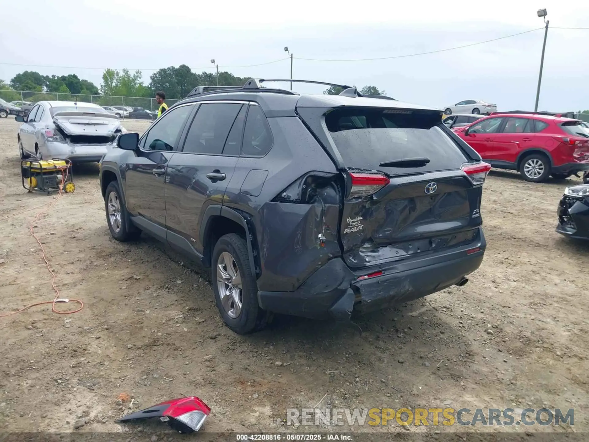 6 Фотография поврежденного автомобиля 2T3RWRFV7NW136187 TOYOTA RAV4 HYBRID 2022