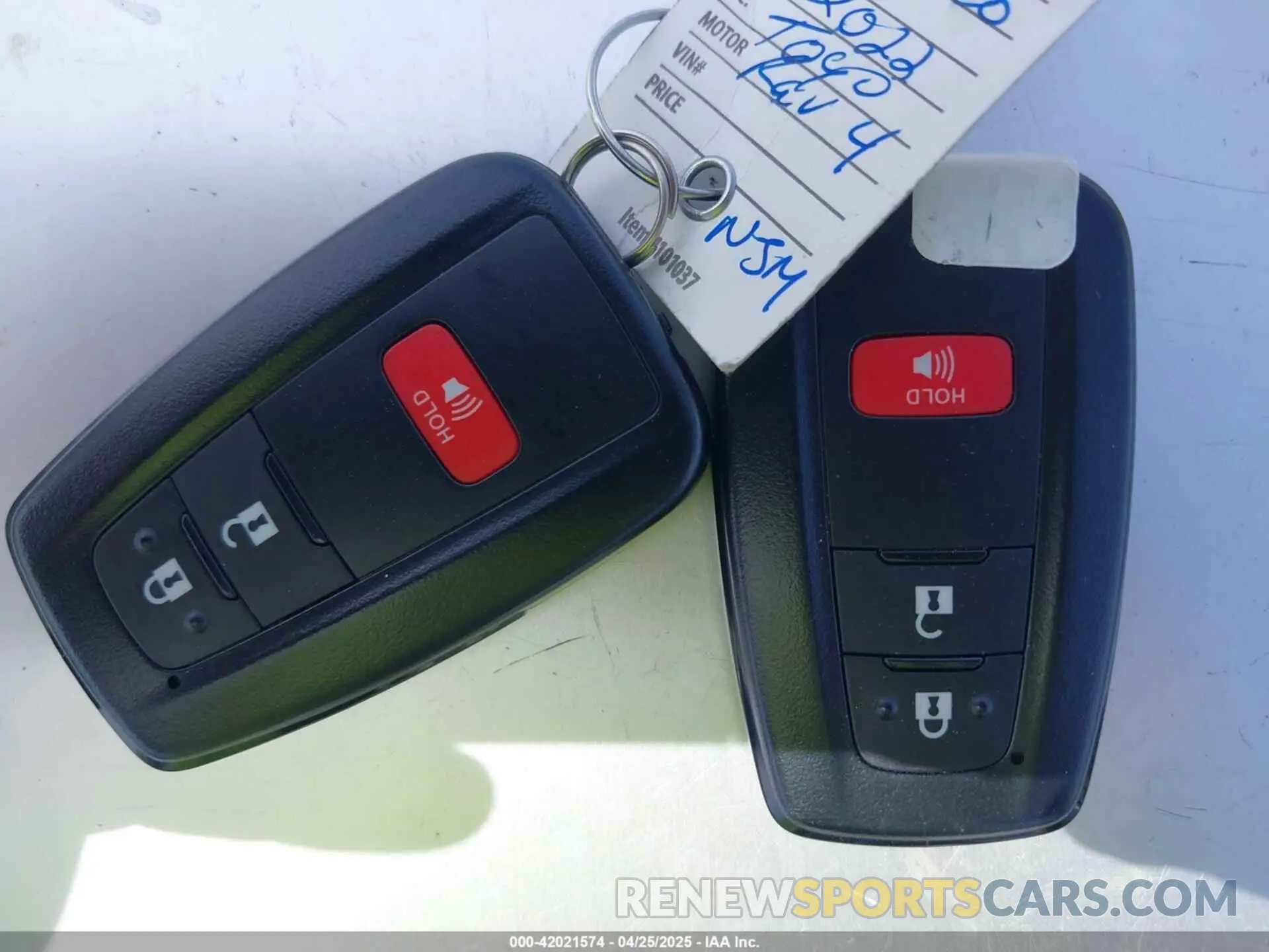11 Photograph of a damaged car 2T3RWRFV8NW143648 TOYOTA RAV4 HYBRID 2022