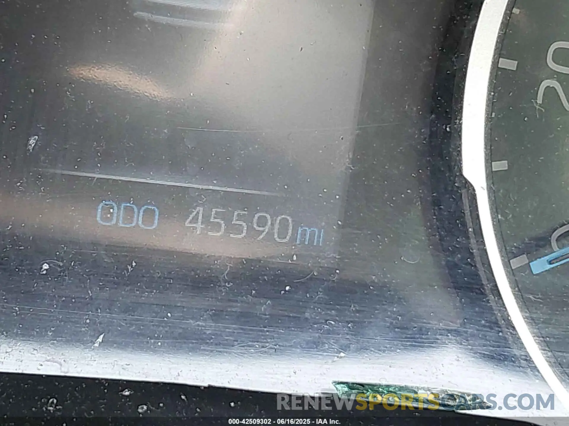 14 Photograph of a damaged car 2T3RWRFVXNW134272 TOYOTA RAV4 HYBRID 2022