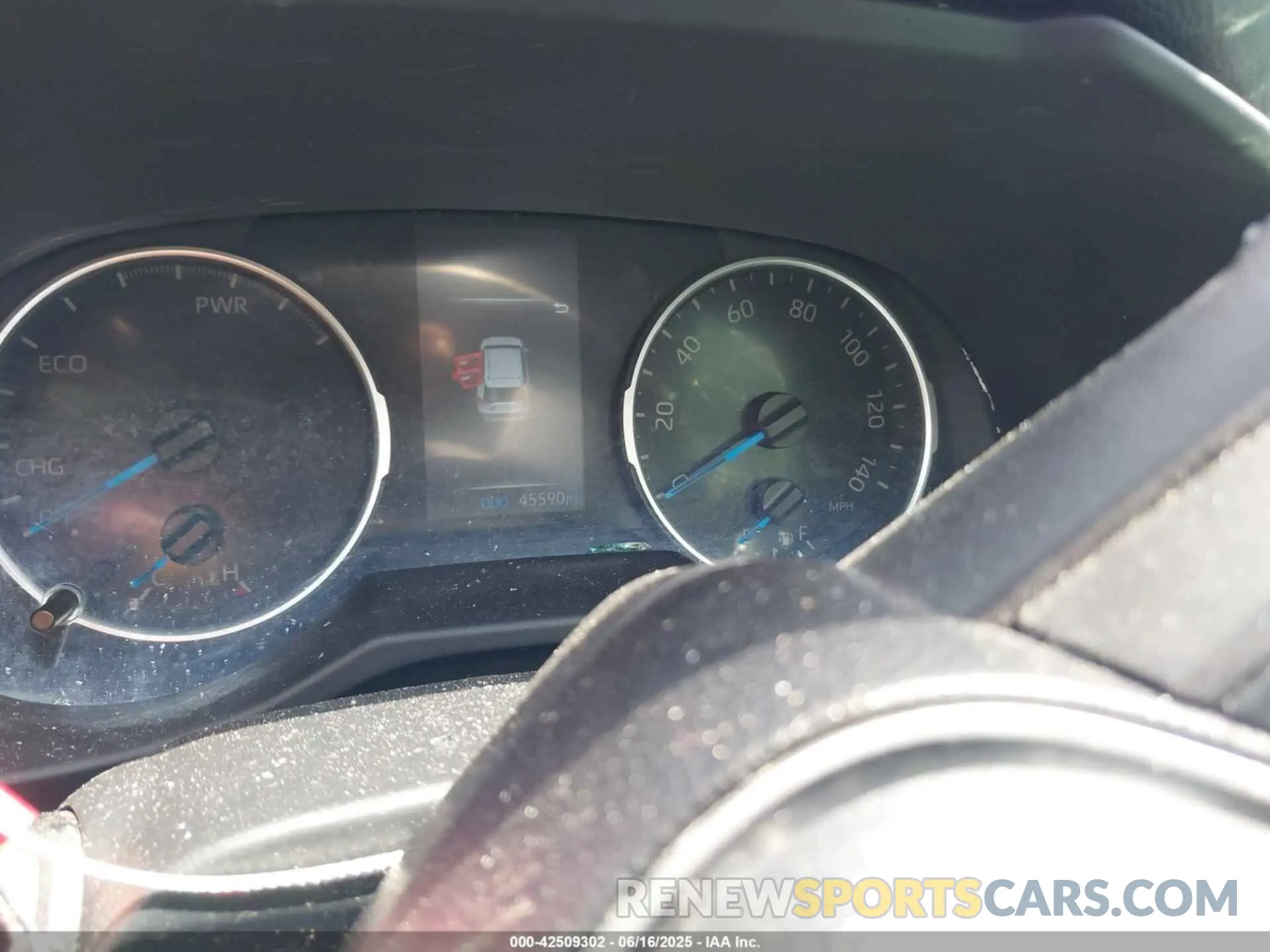 7 Photograph of a damaged car 2T3RWRFVXNW134272 TOYOTA RAV4 HYBRID 2022