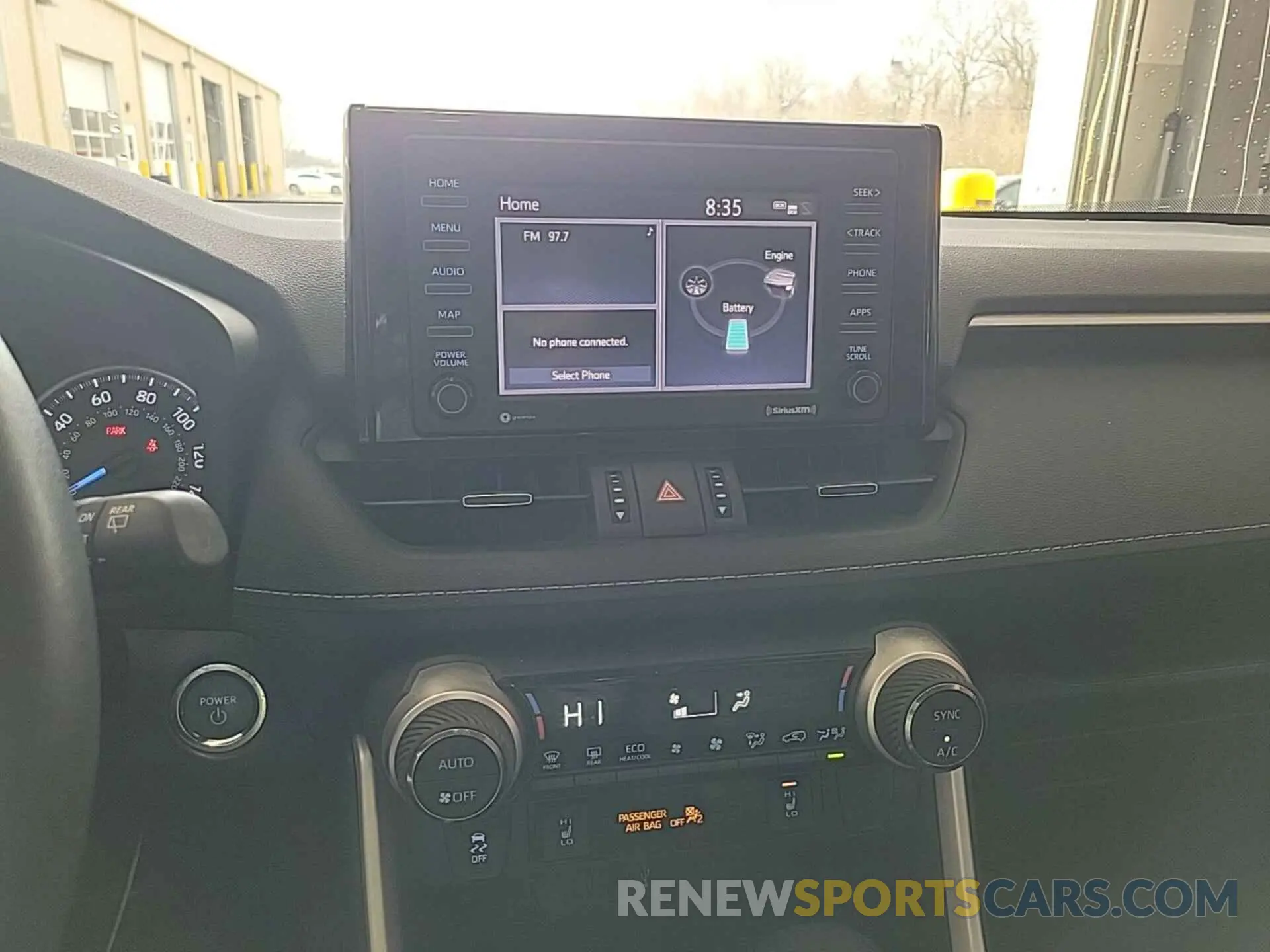 11 Photograph of a damaged car 4T3B6RFV2NU065868 TOYOTA RAV4 HYBRID 2022