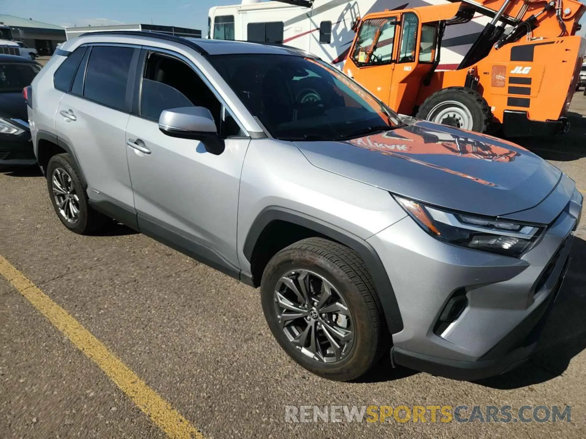 2 Фотография поврежденного автомобиля 4T3B6RFV4NU084647 TOYOTA RAV4 HYBRID 2022