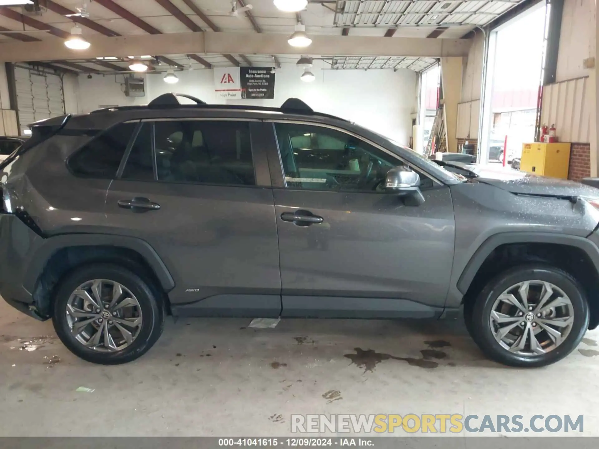 14 Фотография поврежденного автомобиля 4T3B6RFV9NU071568 TOYOTA RAV4 HYBRID 2022