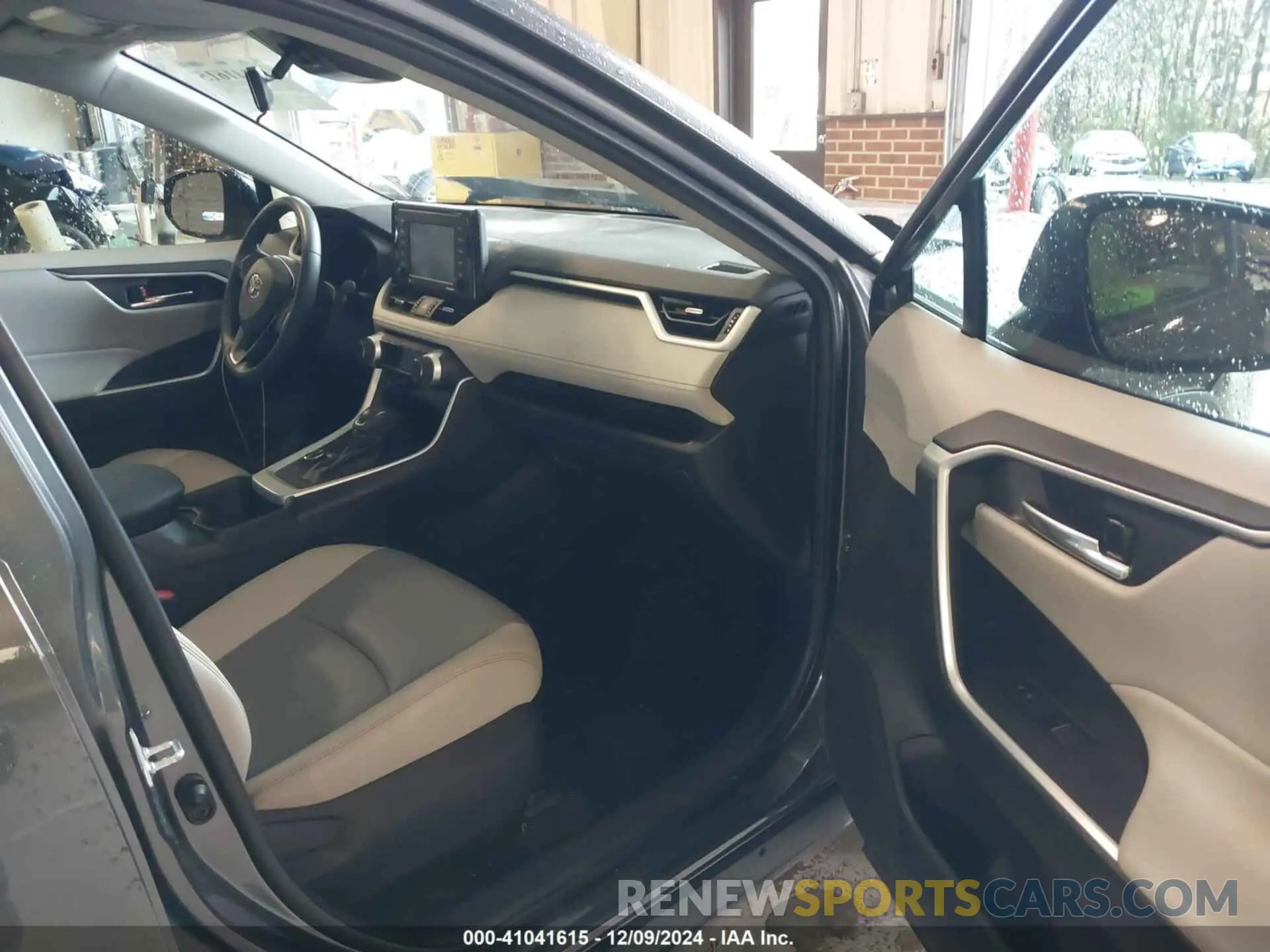 5 Фотография поврежденного автомобиля 4T3B6RFV9NU071568 TOYOTA RAV4 HYBRID 2022