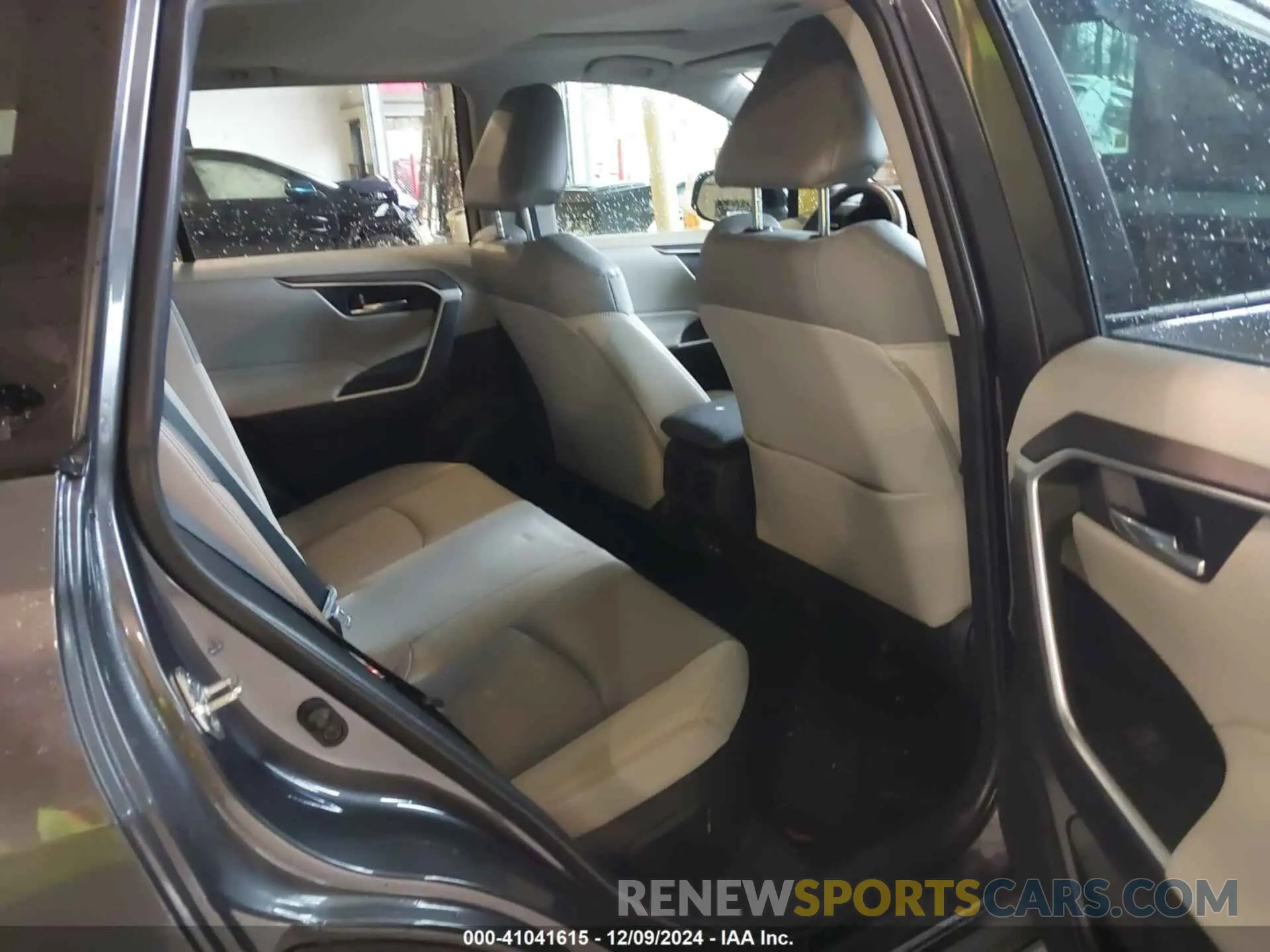 8 Фотография поврежденного автомобиля 4T3B6RFV9NU071568 TOYOTA RAV4 HYBRID 2022