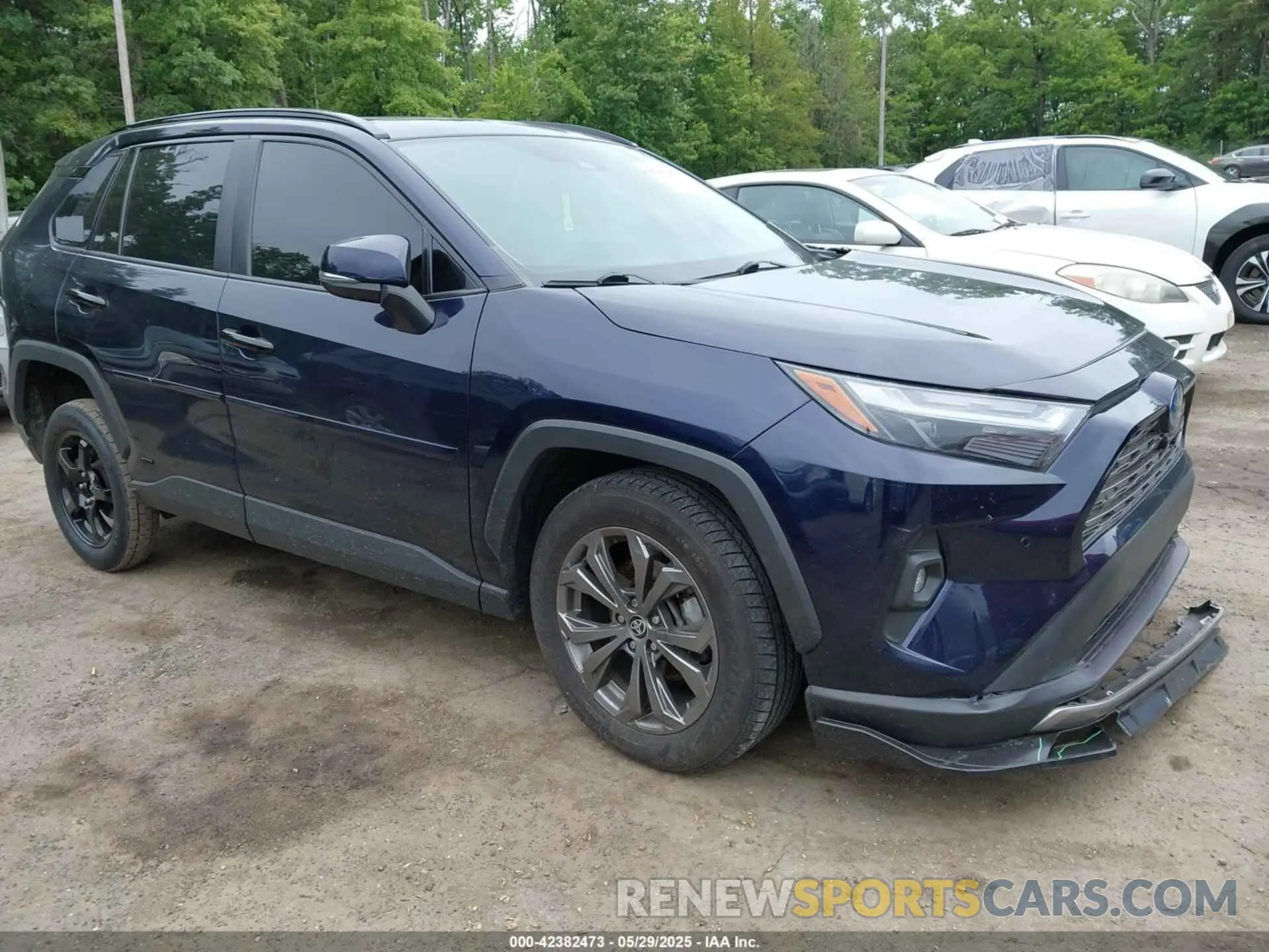 1 Photograph of a damaged car 4T3D6RFV3NU078394 TOYOTA RAV4 HYBRID 2022