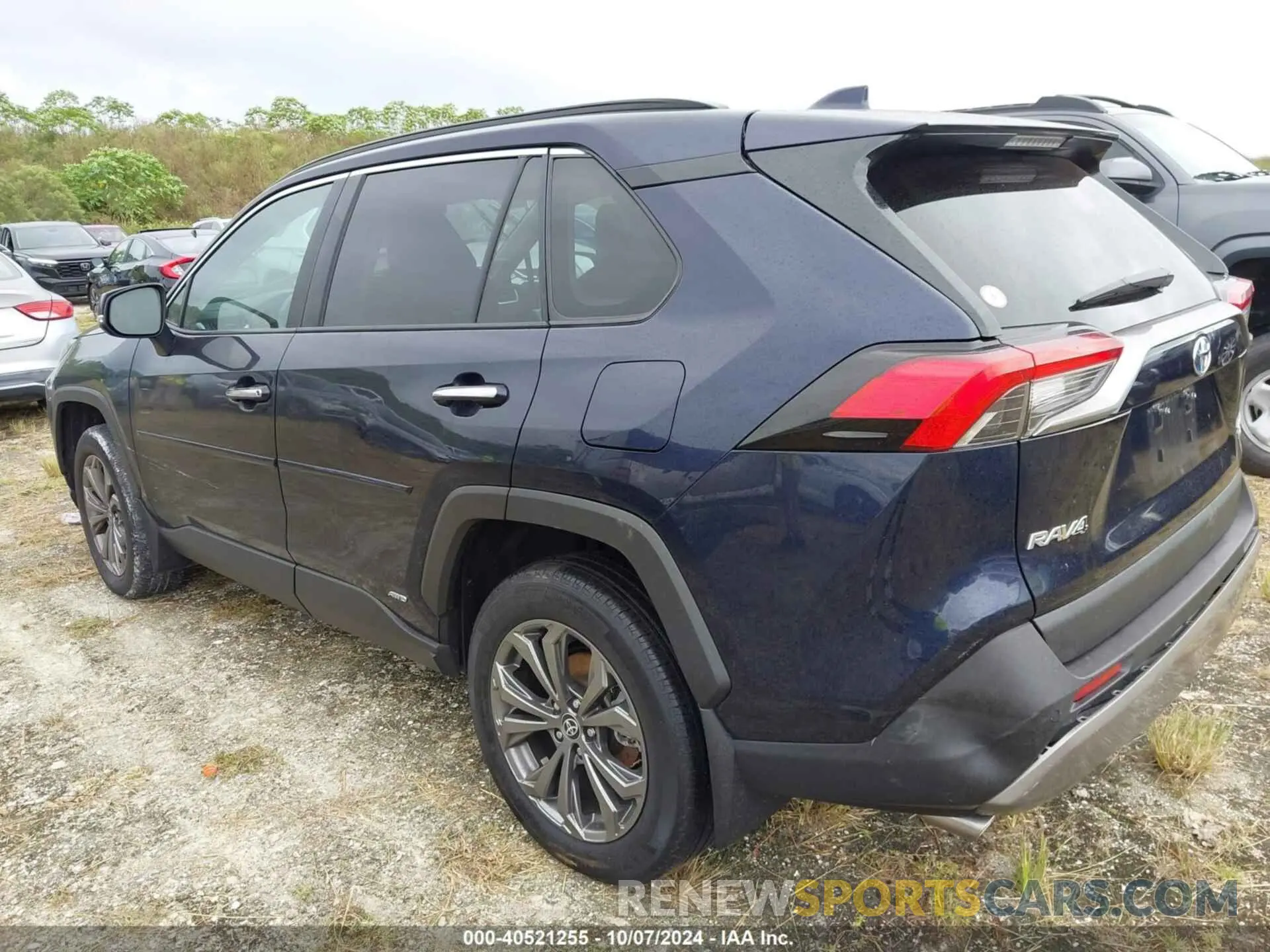 3 Photograph of a damaged car 4T3D6RFV5NU088599 TOYOTA RAV4 HYBRID 2022