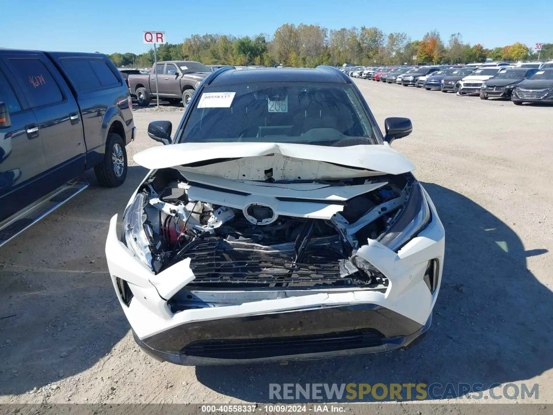 12 Photograph of a damaged car 4T3E6RFV4NU075931 TOYOTA RAV4 HYBRID 2022