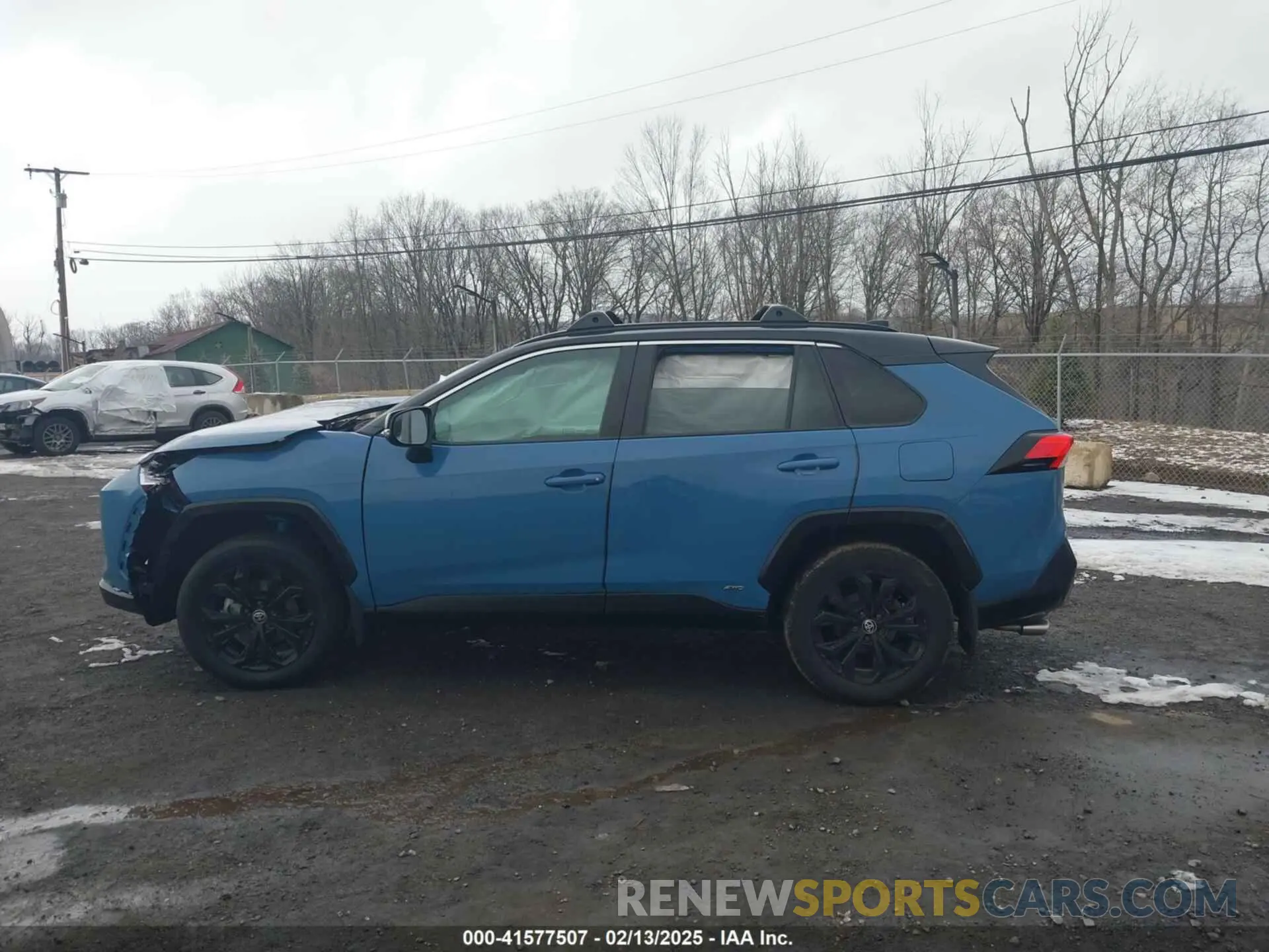 14 Photograph of a damaged car 4T3E6RFV7NU090830 TOYOTA RAV4 HYBRID 2022