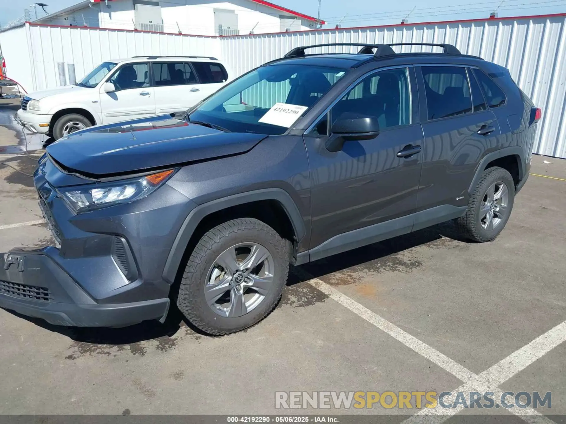 2 Фотография поврежденного автомобиля 4T3LWRFV4NU068095 TOYOTA RAV4 HYBRID 2022