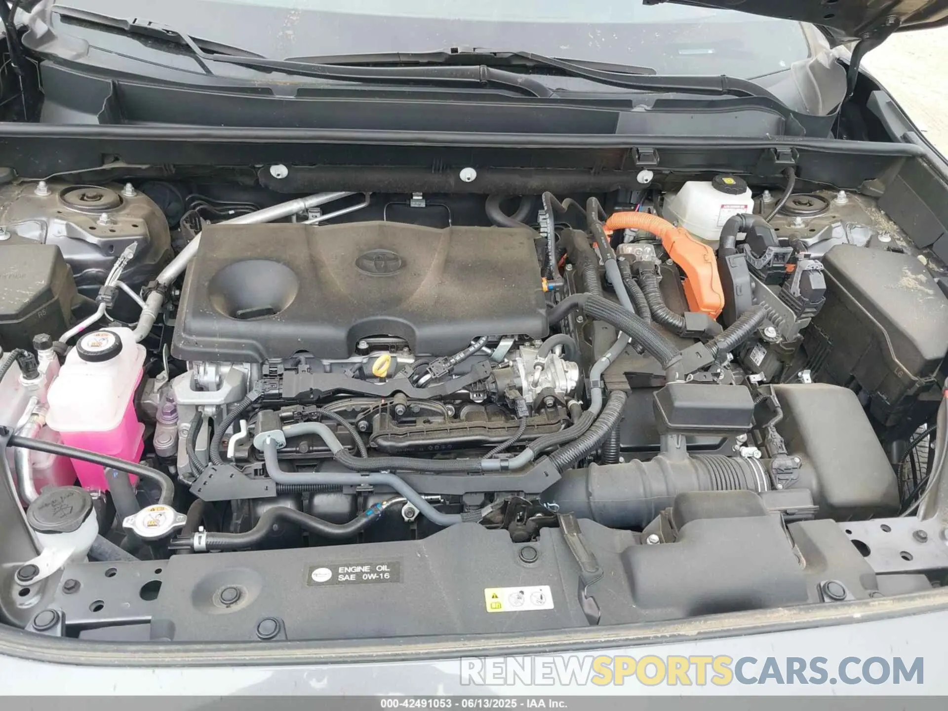 10 Photograph of a damaged car 4T3MWRFV7NU073909 TOYOTA RAV4 HYBRID 2022