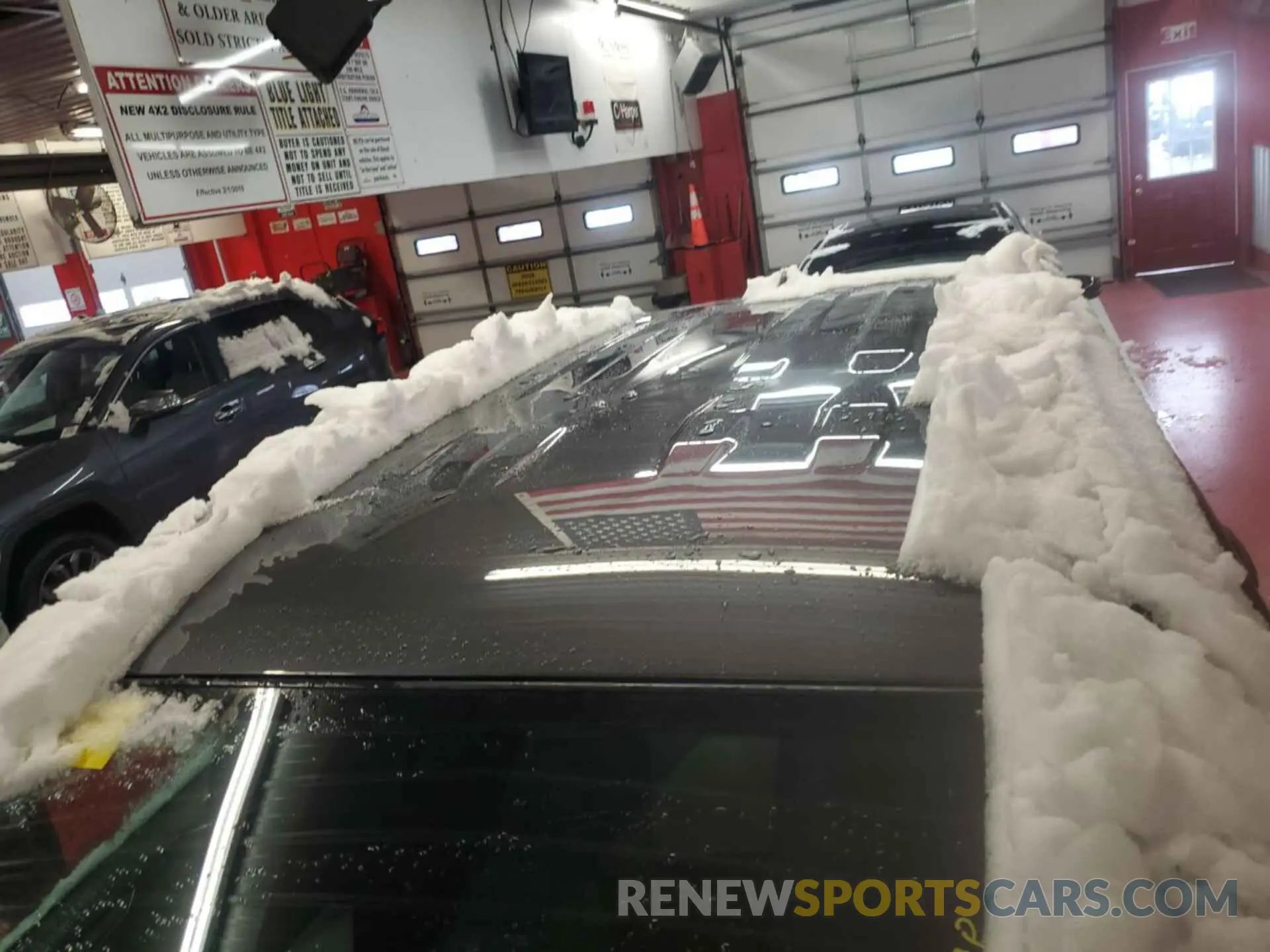 11 Photograph of a damaged car 4T3MWRFV9NU058229 TOYOTA RAV4 HYBRID 2022
