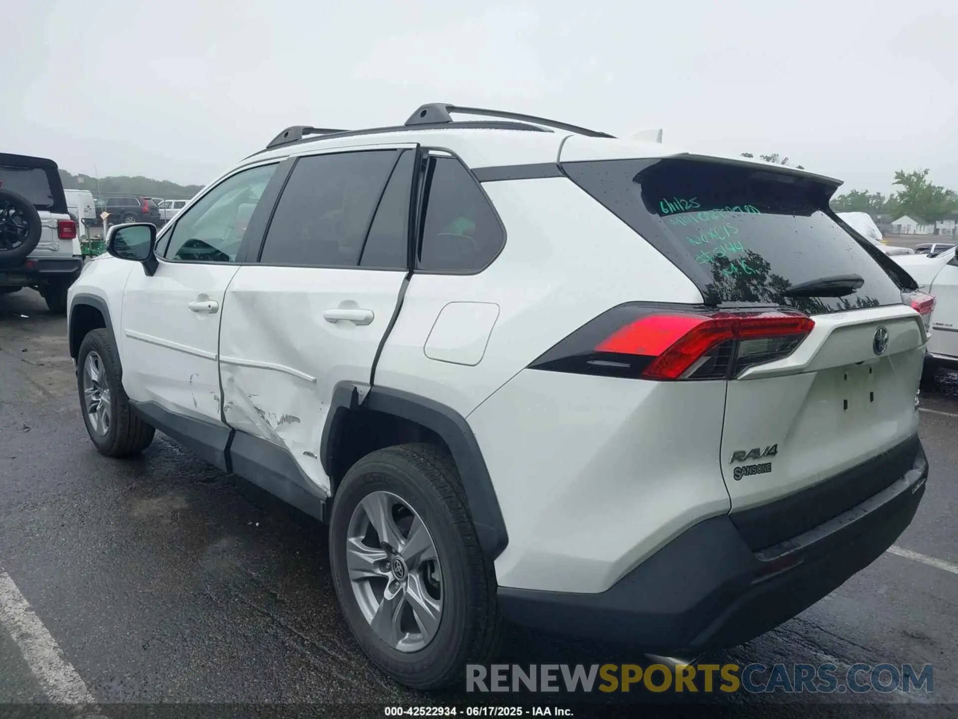 6 Photograph of a damaged car 4T3RWRFV0NU055144 TOYOTA RAV4 HYBRID 2022