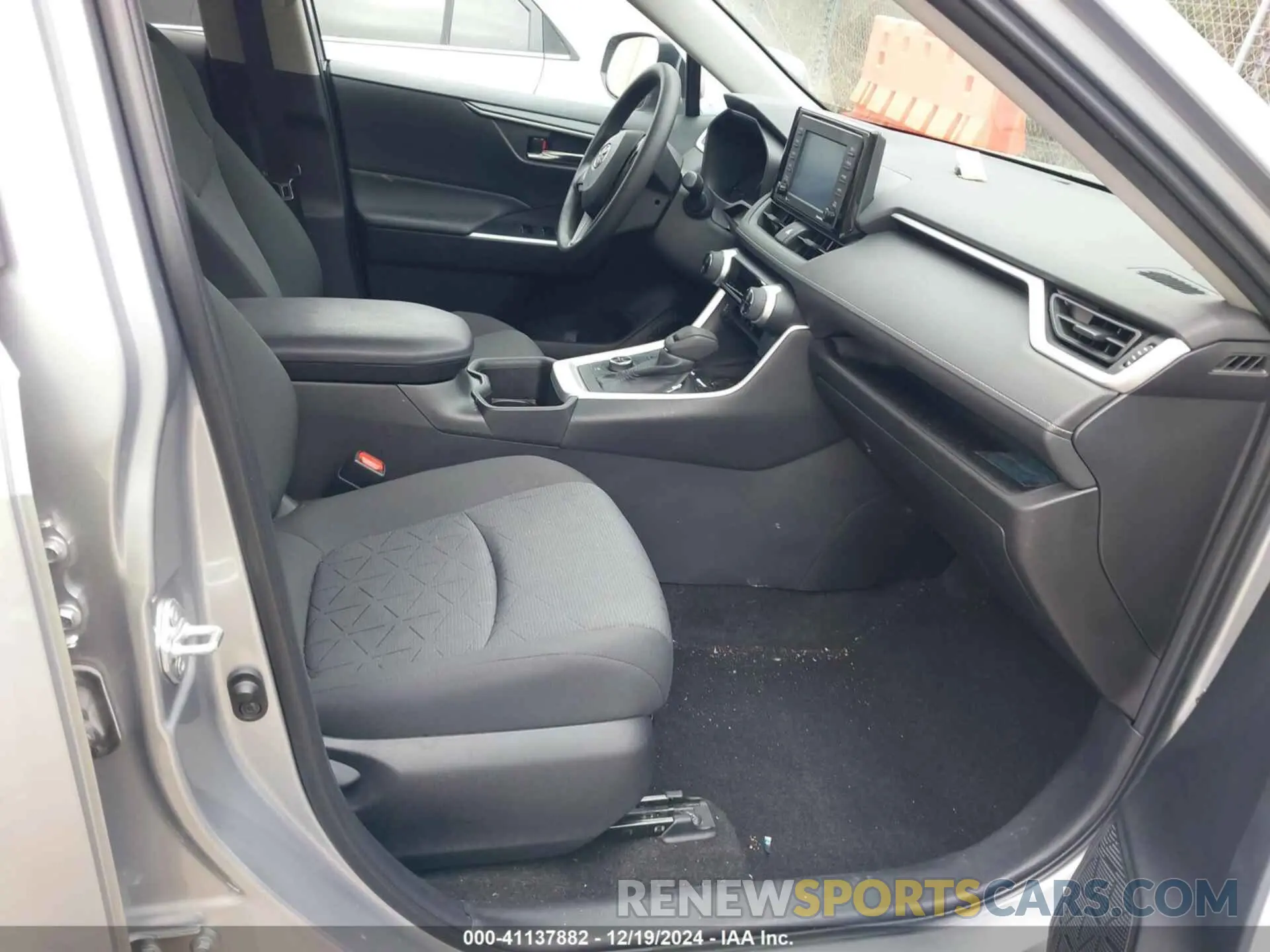 5 Фотография поврежденного автомобиля 4T3RWRFV0NU074874 TOYOTA RAV4 HYBRID 2022
