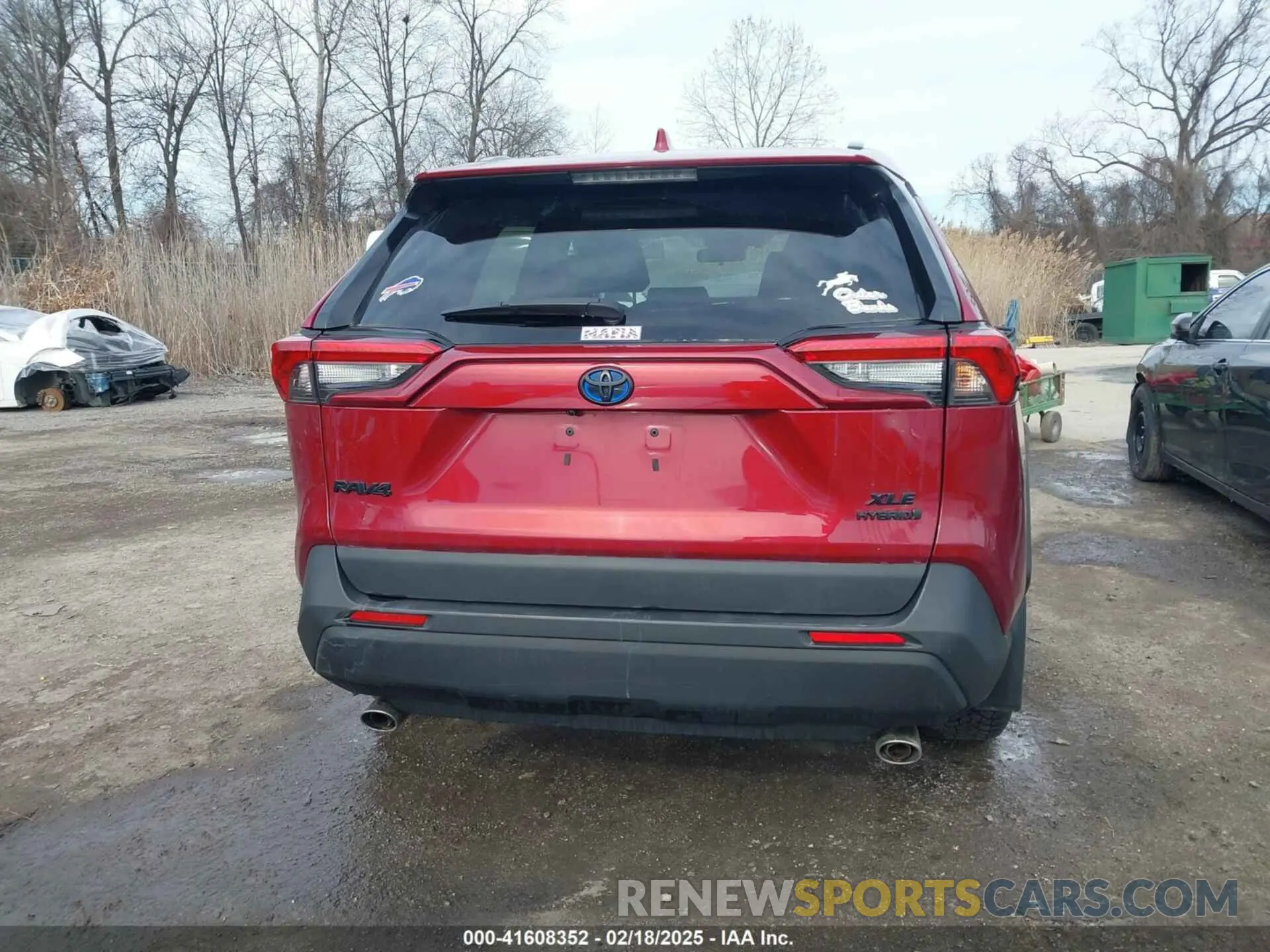 16 Photograph of a damaged car 4T3RWRFV1NU059879 TOYOTA RAV4 HYBRID 2022