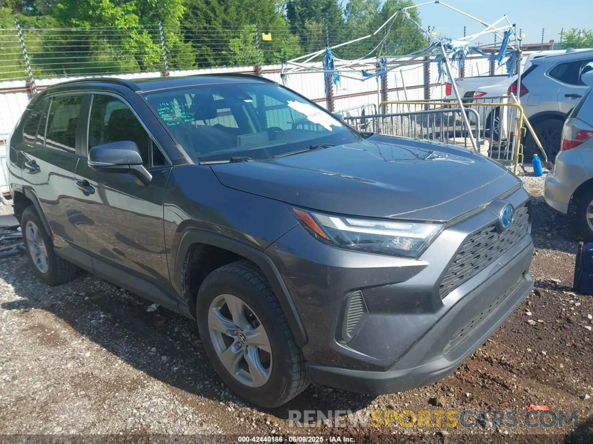 1 Фотография поврежденного автомобиля 4T3RWRFV2NU050687 TOYOTA RAV4 HYBRID 2022