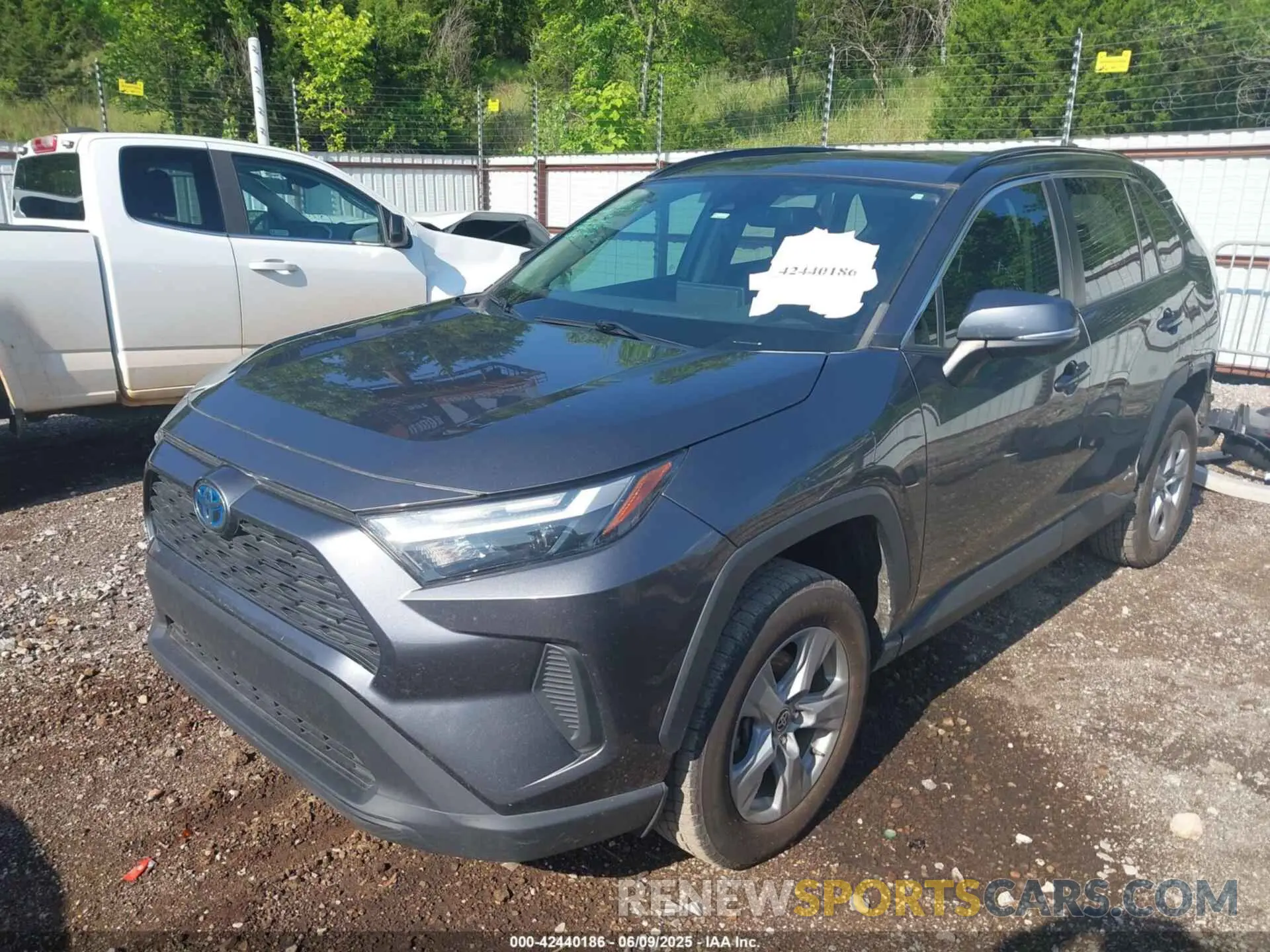 2 Фотография поврежденного автомобиля 4T3RWRFV2NU050687 TOYOTA RAV4 HYBRID 2022