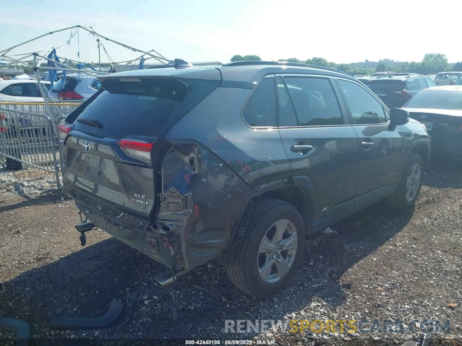 4 Фотография поврежденного автомобиля 4T3RWRFV2NU050687 TOYOTA RAV4 HYBRID 2022