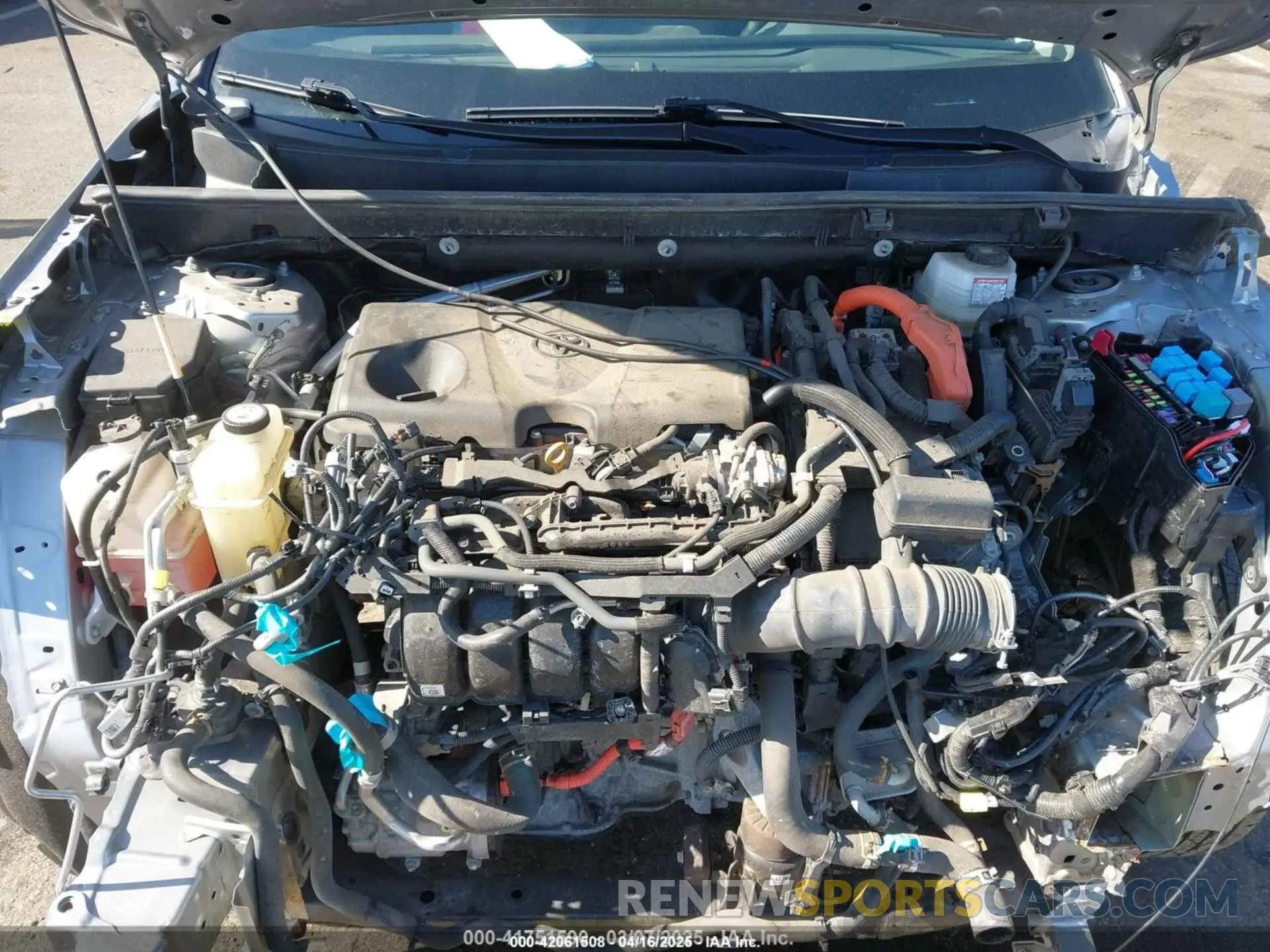 10 Photograph of a damaged car 4T3RWRFV2NU050785 TOYOTA RAV4 HYBRID 2022