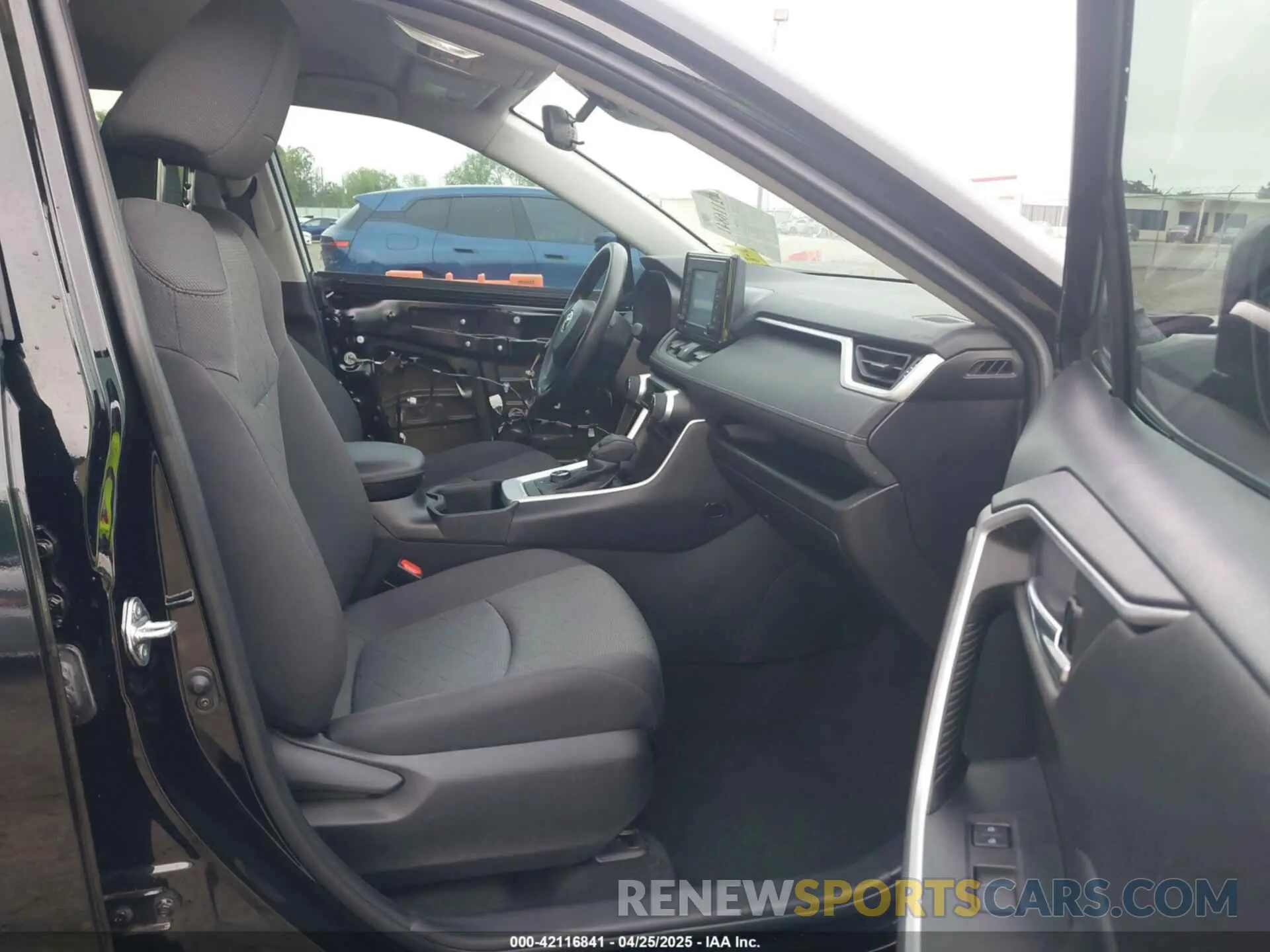 5 Фотография поврежденного автомобиля 4T3RWRFV2NU068025 TOYOTA RAV4 HYBRID 2022