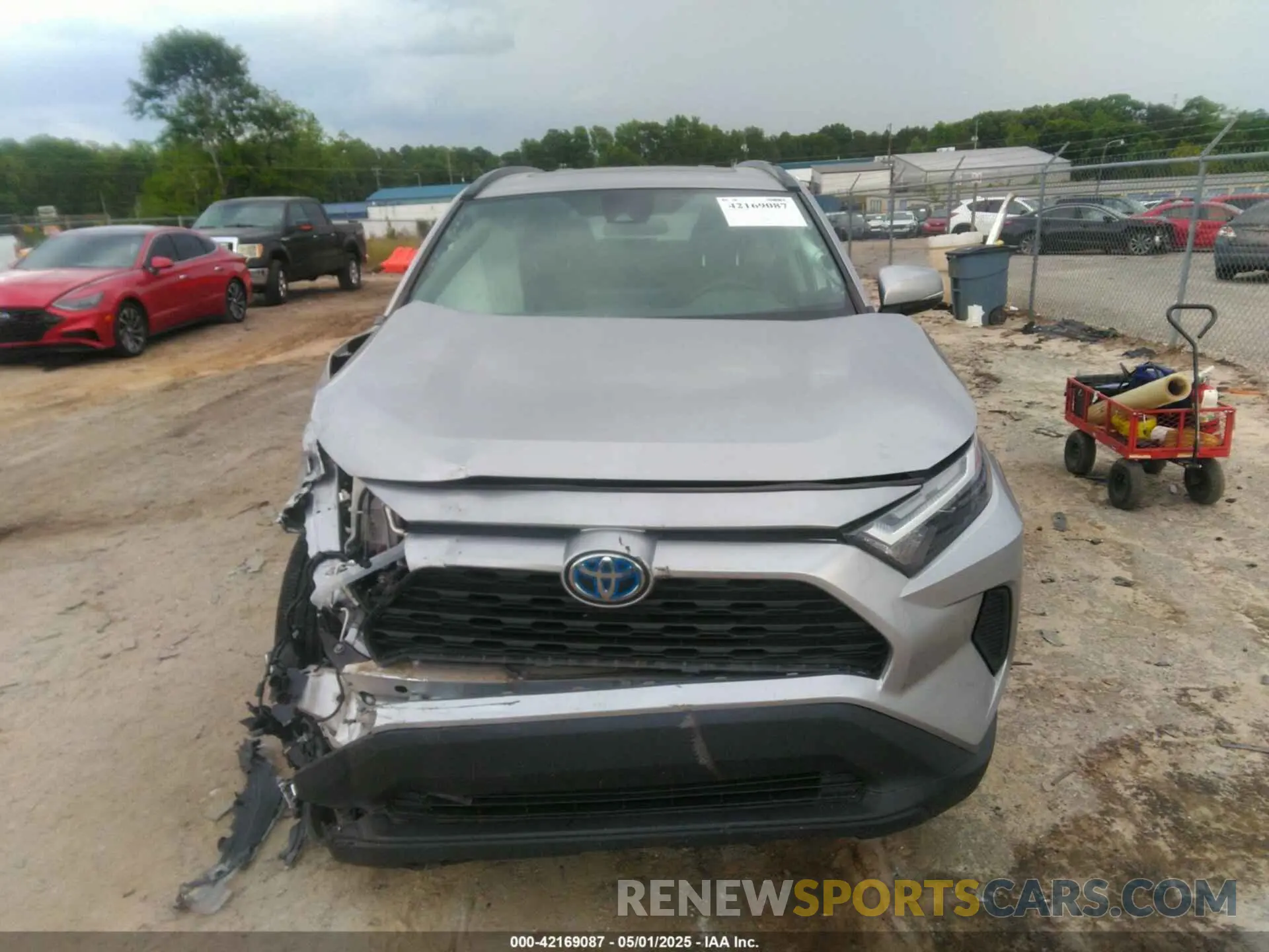 12 Photograph of a damaged car 4T3RWRFV3NU050617 TOYOTA RAV4 HYBRID 2022