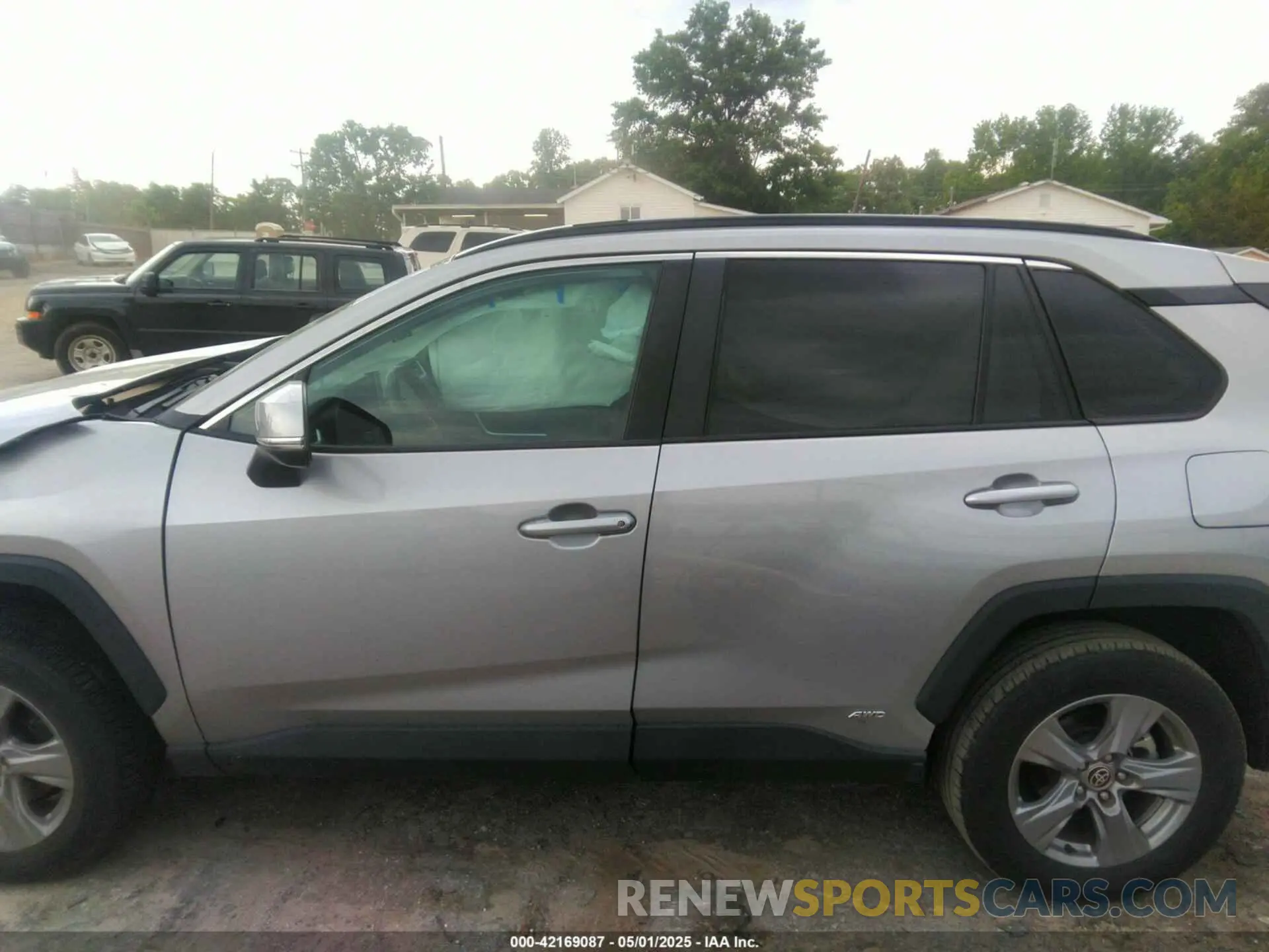 14 Photograph of a damaged car 4T3RWRFV3NU050617 TOYOTA RAV4 HYBRID 2022