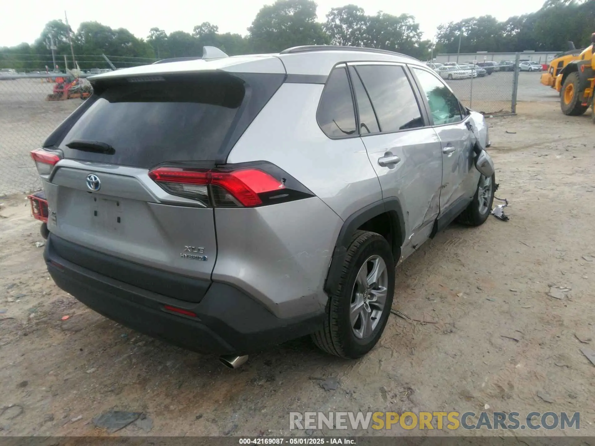 4 Photograph of a damaged car 4T3RWRFV3NU050617 TOYOTA RAV4 HYBRID 2022
