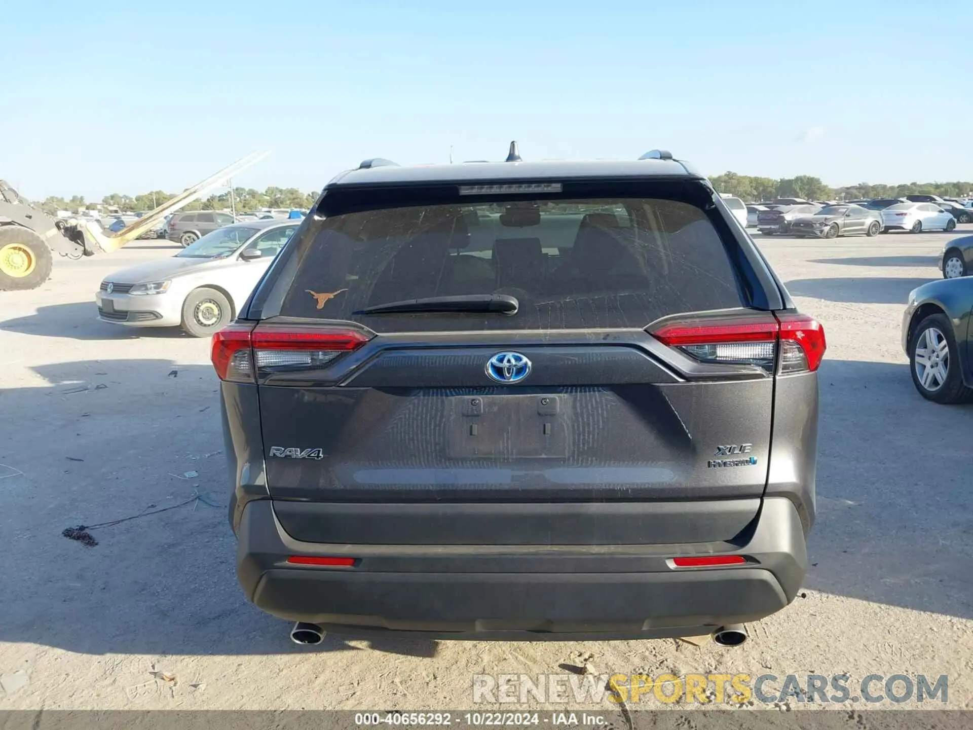16 Photograph of a damaged car 4T3RWRFV3NU056658 TOYOTA RAV4 HYBRID 2022
